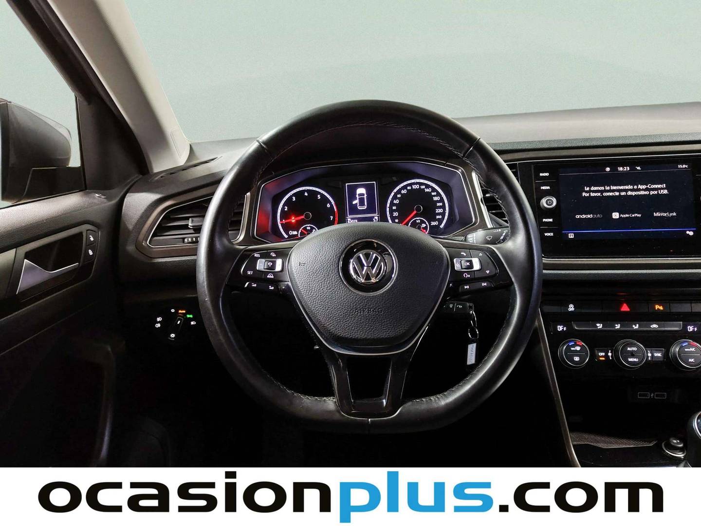 Foto Volkswagen T-Roc Volkswagen T-Roc Advance 1.0 TSI (115 CV)