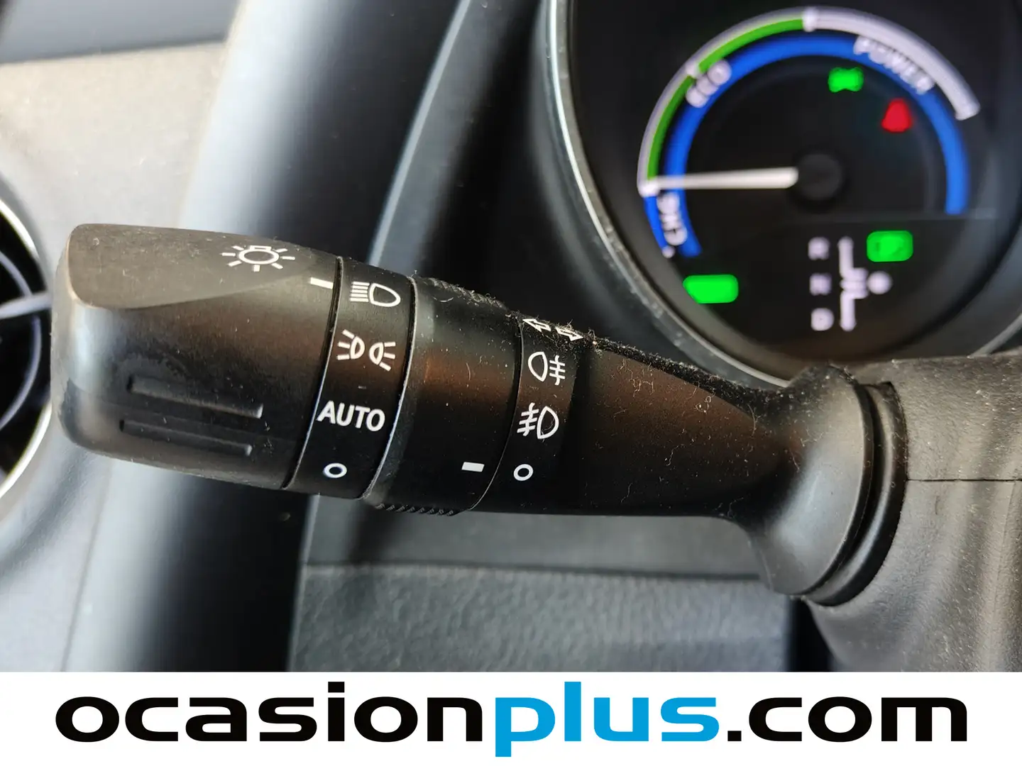 Foto Toyota Auris Toyota Auris 1.8 Hybrid Active  (136 CV)