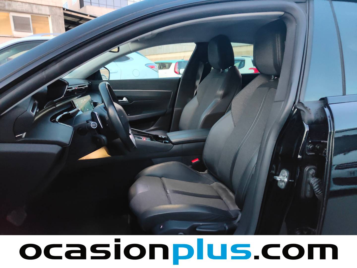 Foto asientos delanteros Peugeot 508 Peugeot 508 BlueHDI 130 S&S Allure Pack EAT8 (130 CV)