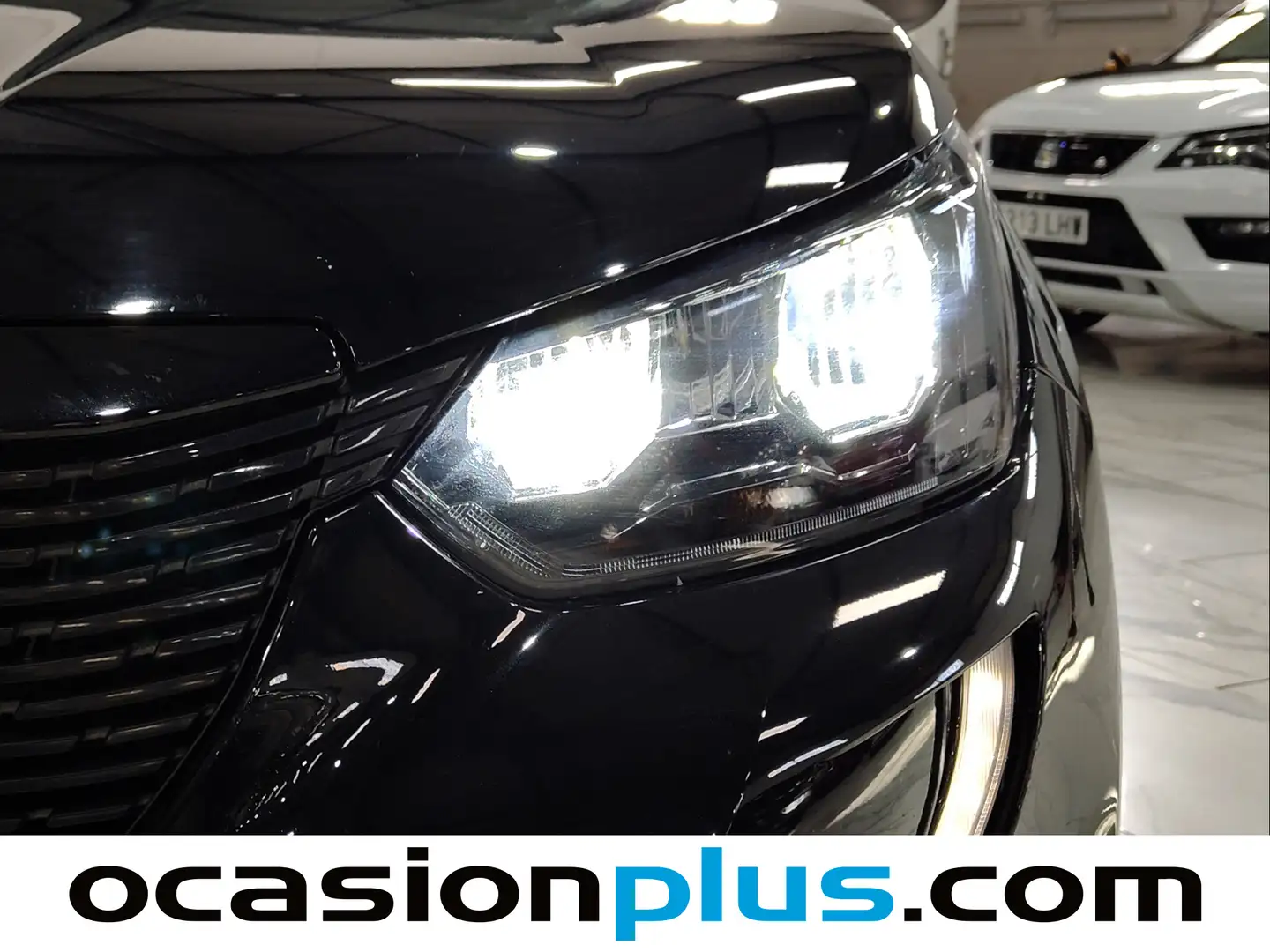 Foto Peugeot 2008 Peugeot 2008 Puretech 100 S&S Active Pack (100 CV)