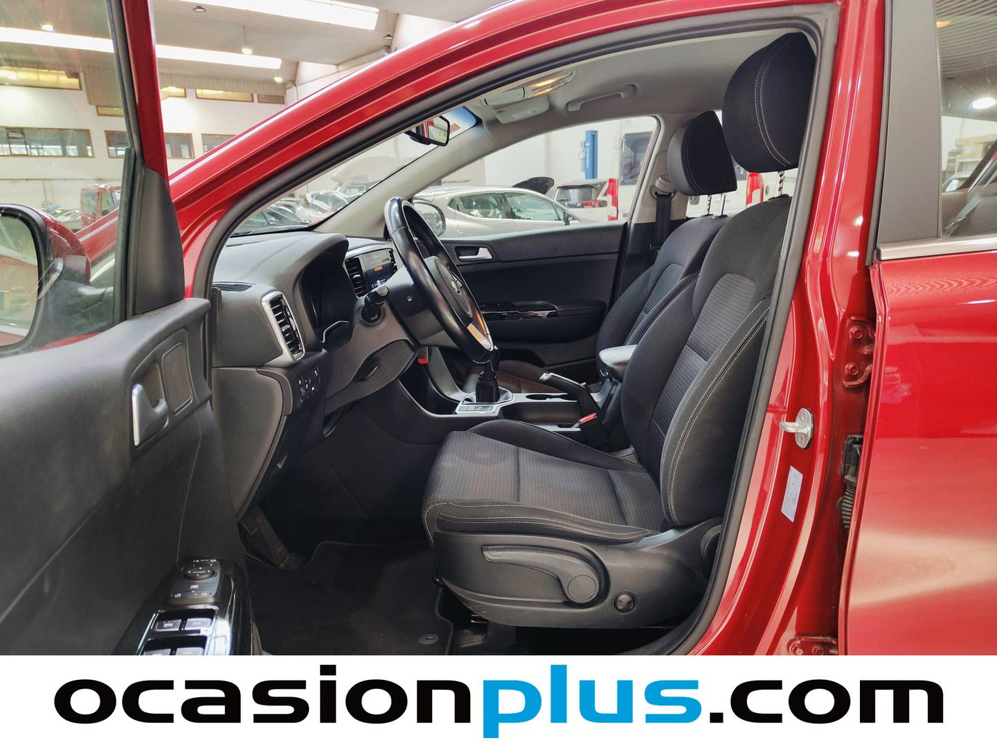 Foto asientos delanteros KIA Sportage KIA Sportage 1.6 MHEV Drive 4x2 (136 CV)