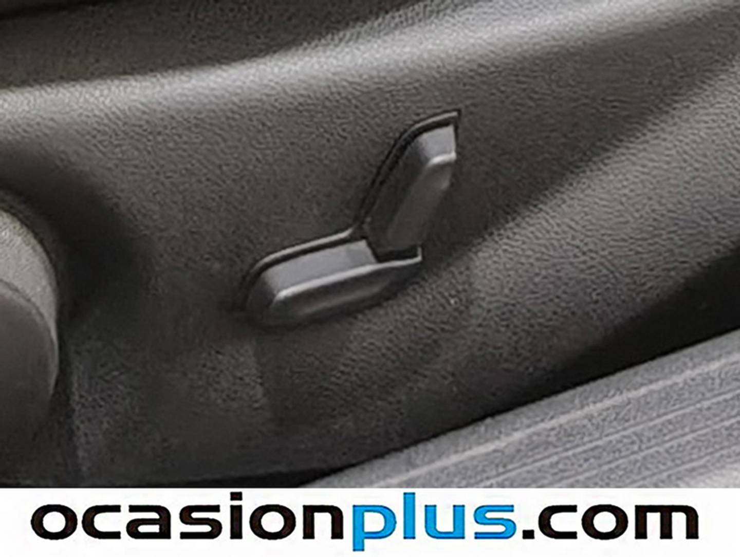 Foto Mercedes Clase E Mercedes-Benz Clase E E 200 CGI Coupé Blue Efficiency Elegance (184 CV)