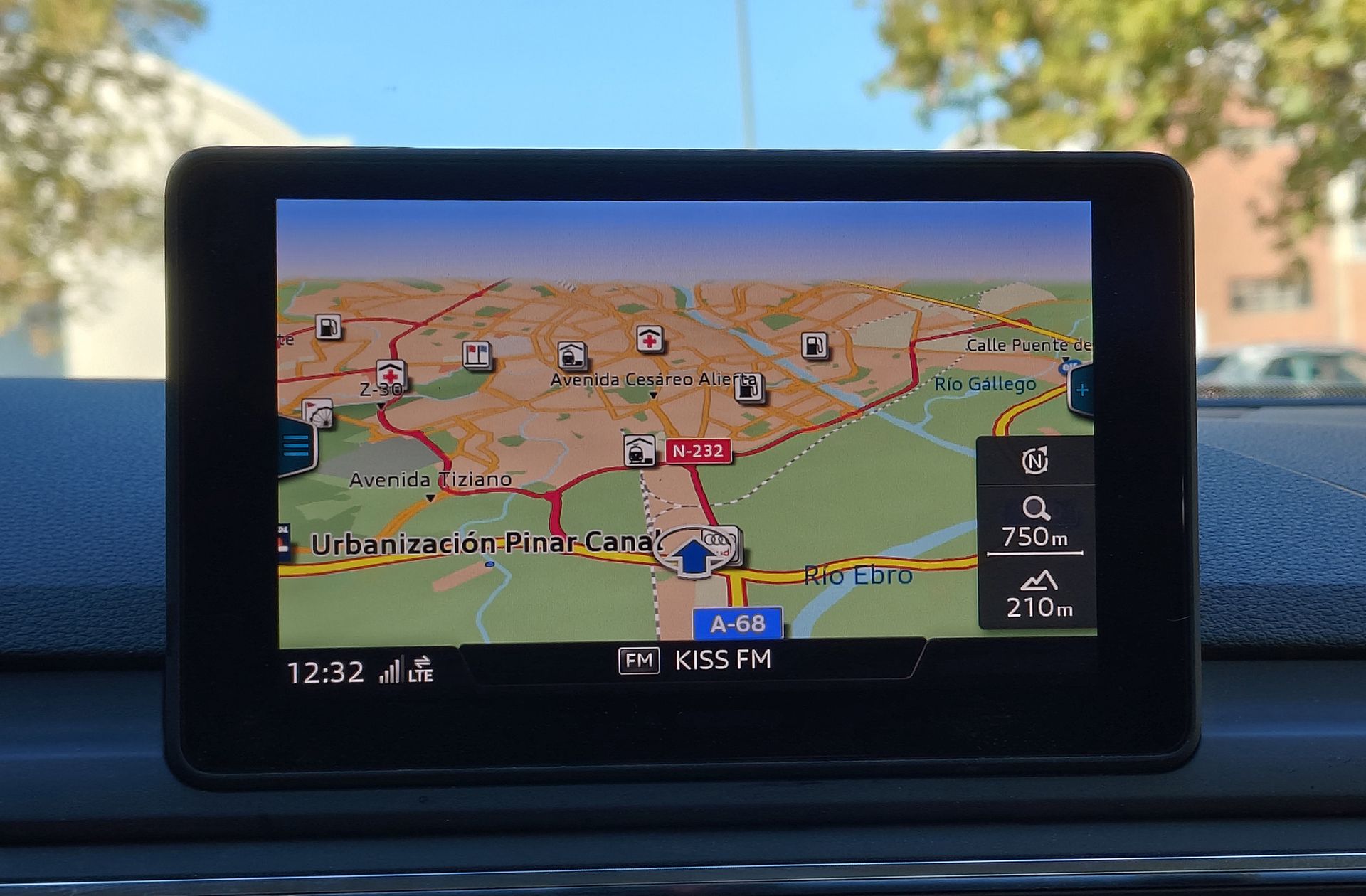 Audi A4 Advanced edition 2.0 TDI - foto 8