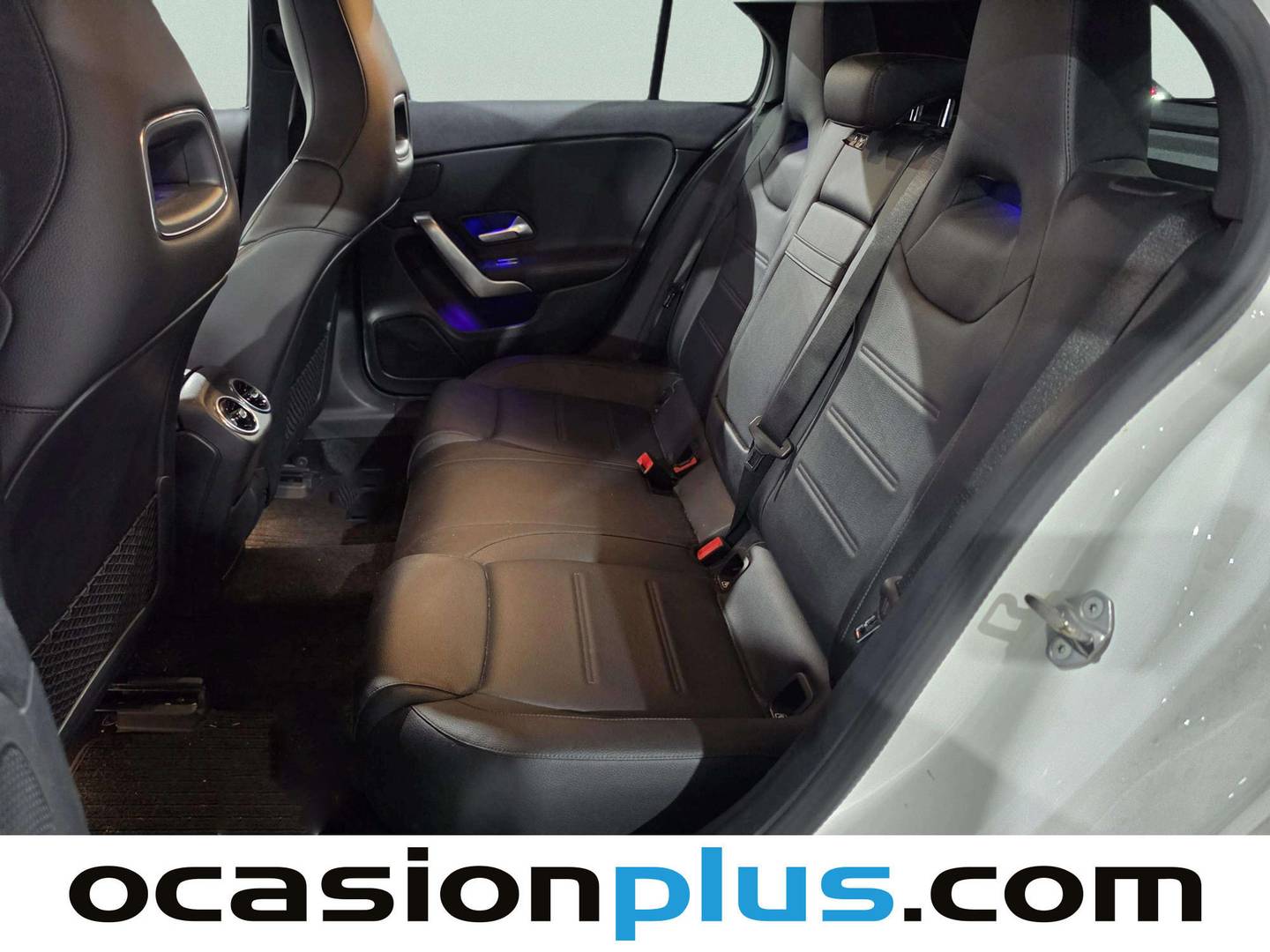 Foto asientos traseros Mercedes Clase A Mercedes Clase A 180 d (116 CV)