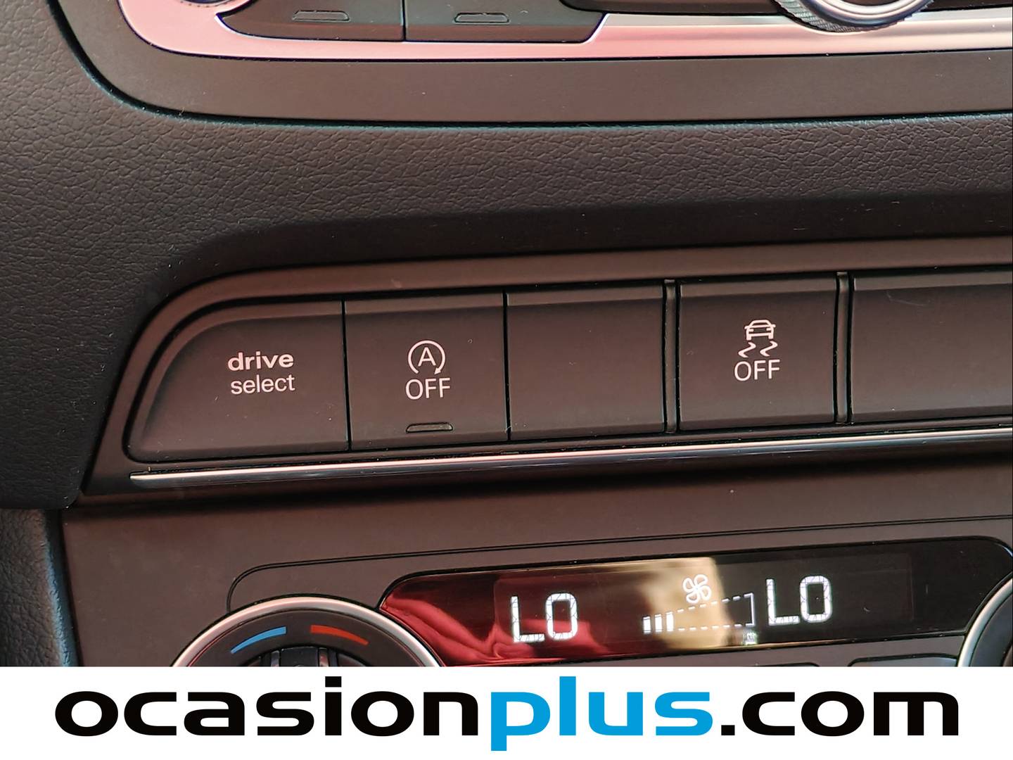 Equipamiento del Audi Q3 Audi Q3 design edition 2.0 TDI (120 CV)