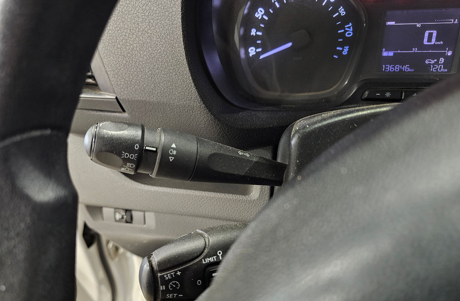 Citroën Jumpy Combi BlueHDi 120 Talla M Confort - foto 18