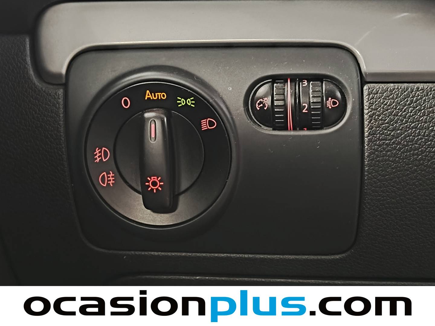 Extras y acabados del Volkswagen Golf Volkswagen Golf Advance Rabbit 1.6 TDI BMT (105 CV)