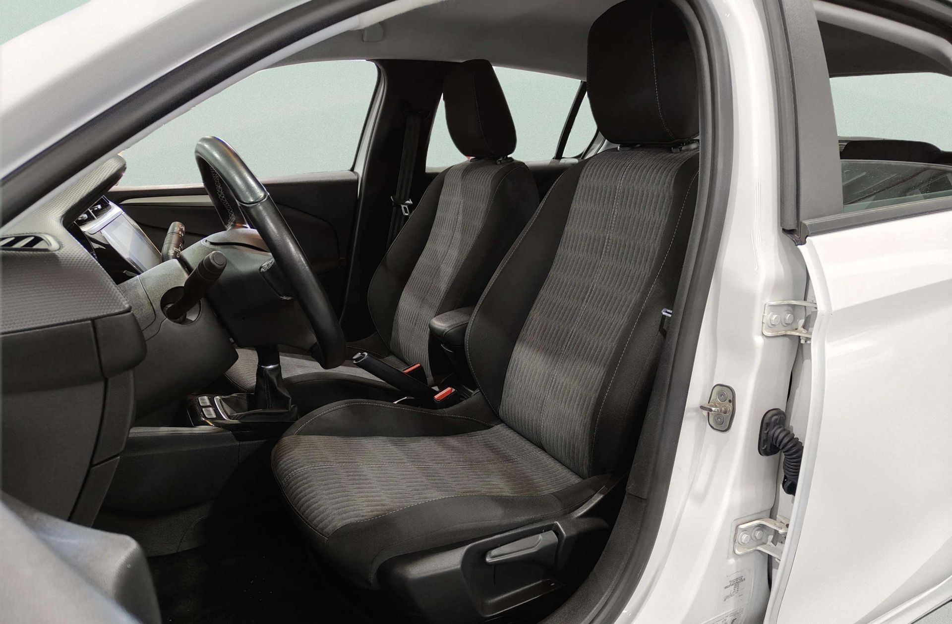 Opel Corsa 1.2 XEL Edition - foto 10