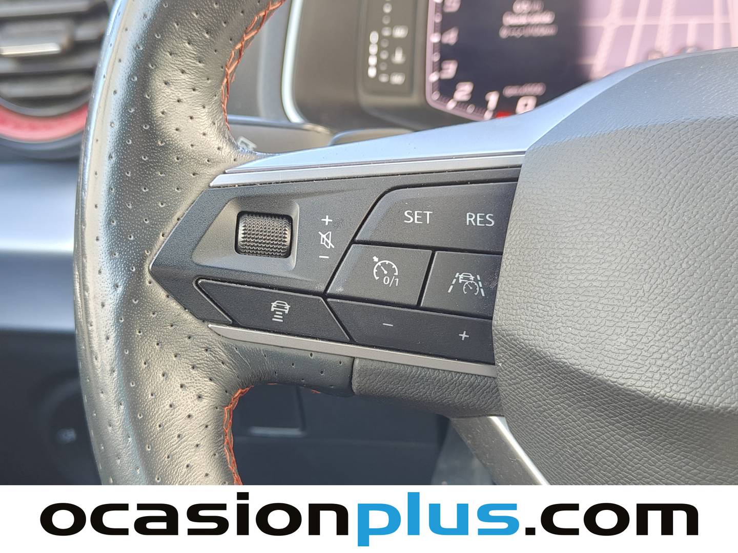 Foto Seat Arona SEAT Arona 1.5 TSI S&S FR XL DSG (150 CV)