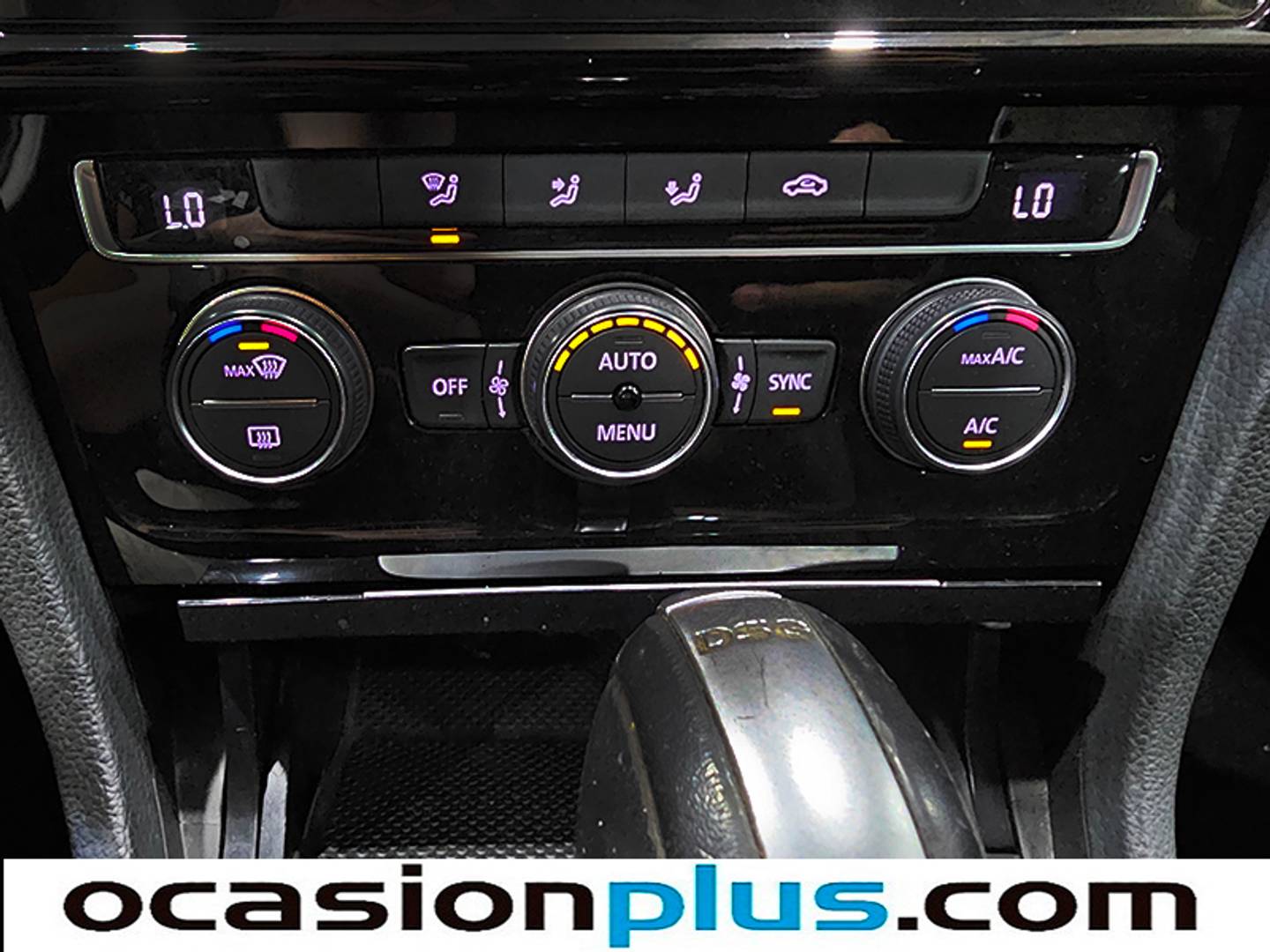 Foto Volkswagen Golf Volkswagen Golf Sport 1.6 TDI (115 CV) DSG PACK R-LINE