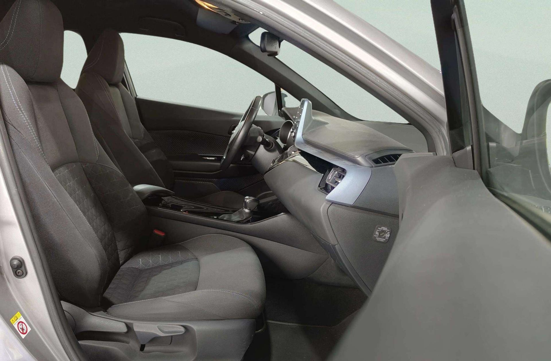 Toyota C-HR 1.8 125H Advance - foto 16