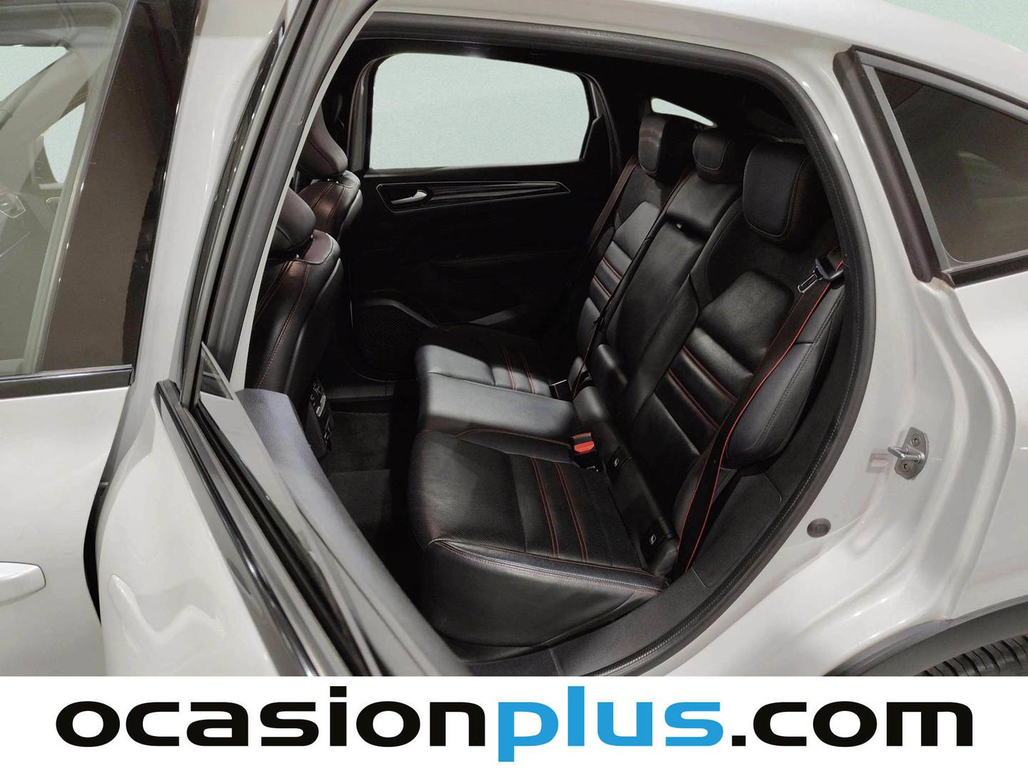 Foto asientos traseros Renault Arkana Renault Arkana RS Line TCe (160 CV) EDC Microhíbrido