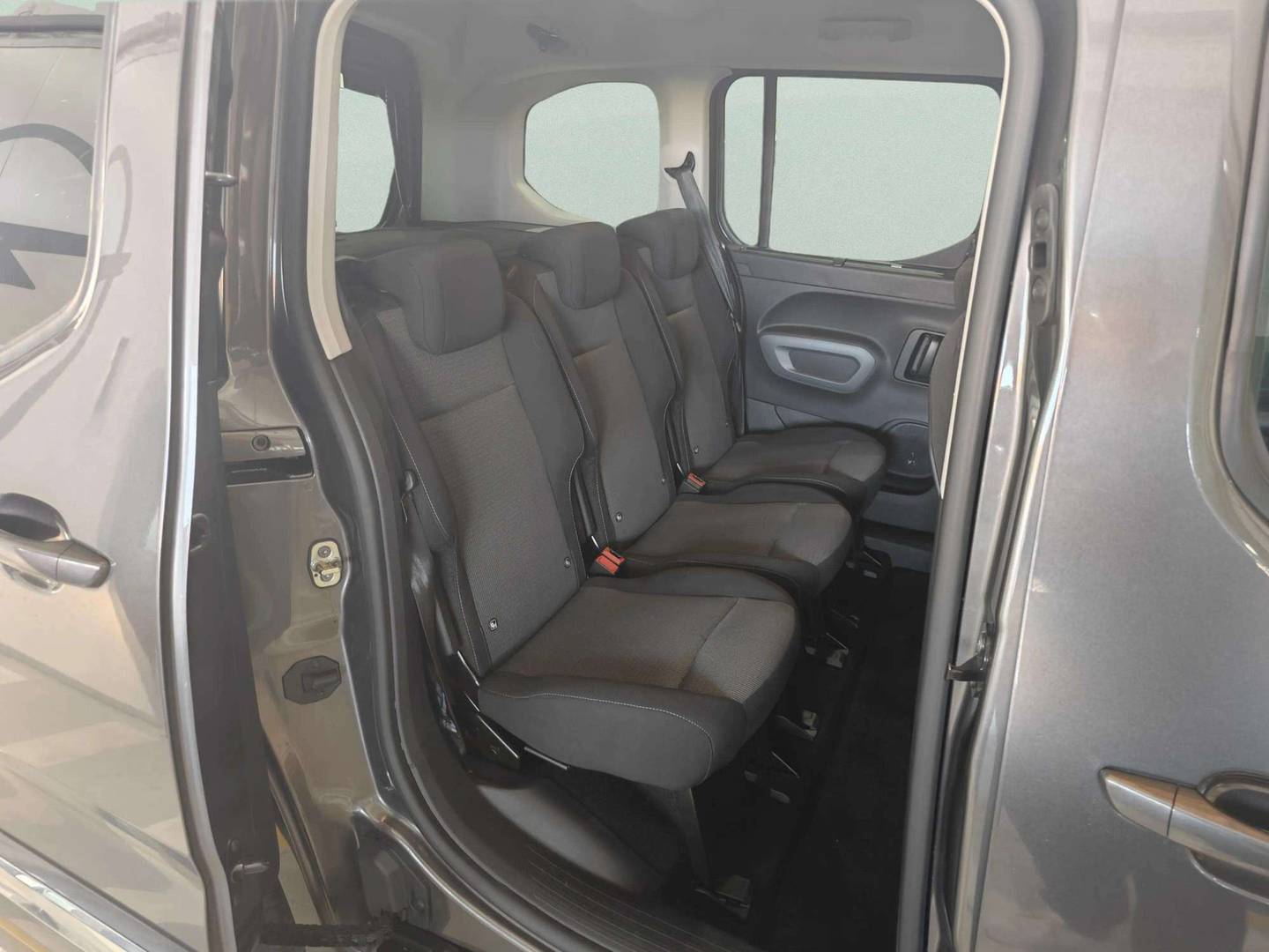 Foto Toyota Proace City Verso Toyota Proace City Verso 1.2 Family Active L1 (110 CV)