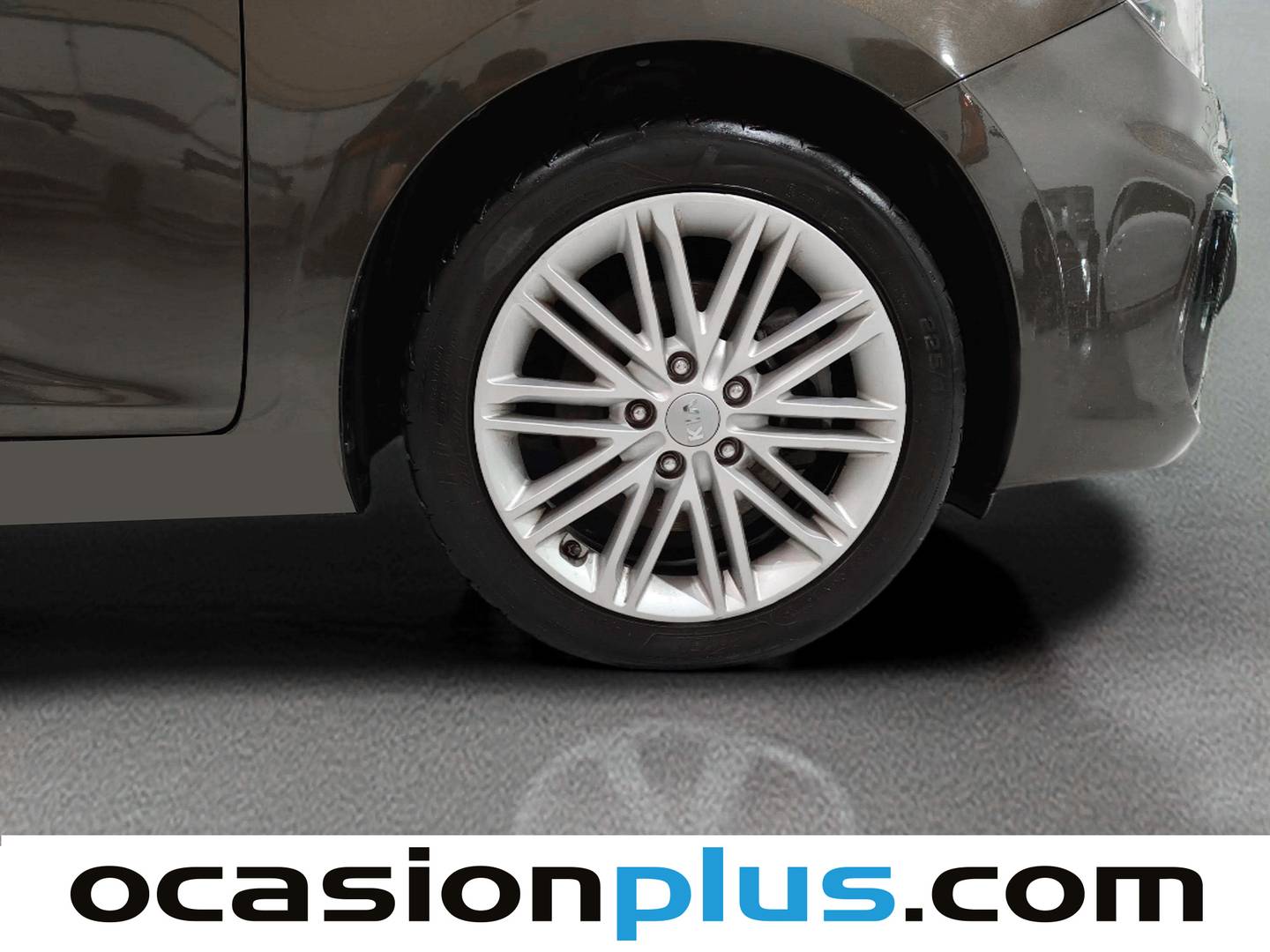 Foto KIA Carens Kia Carens 1.6 GDi Drive (135 CV)