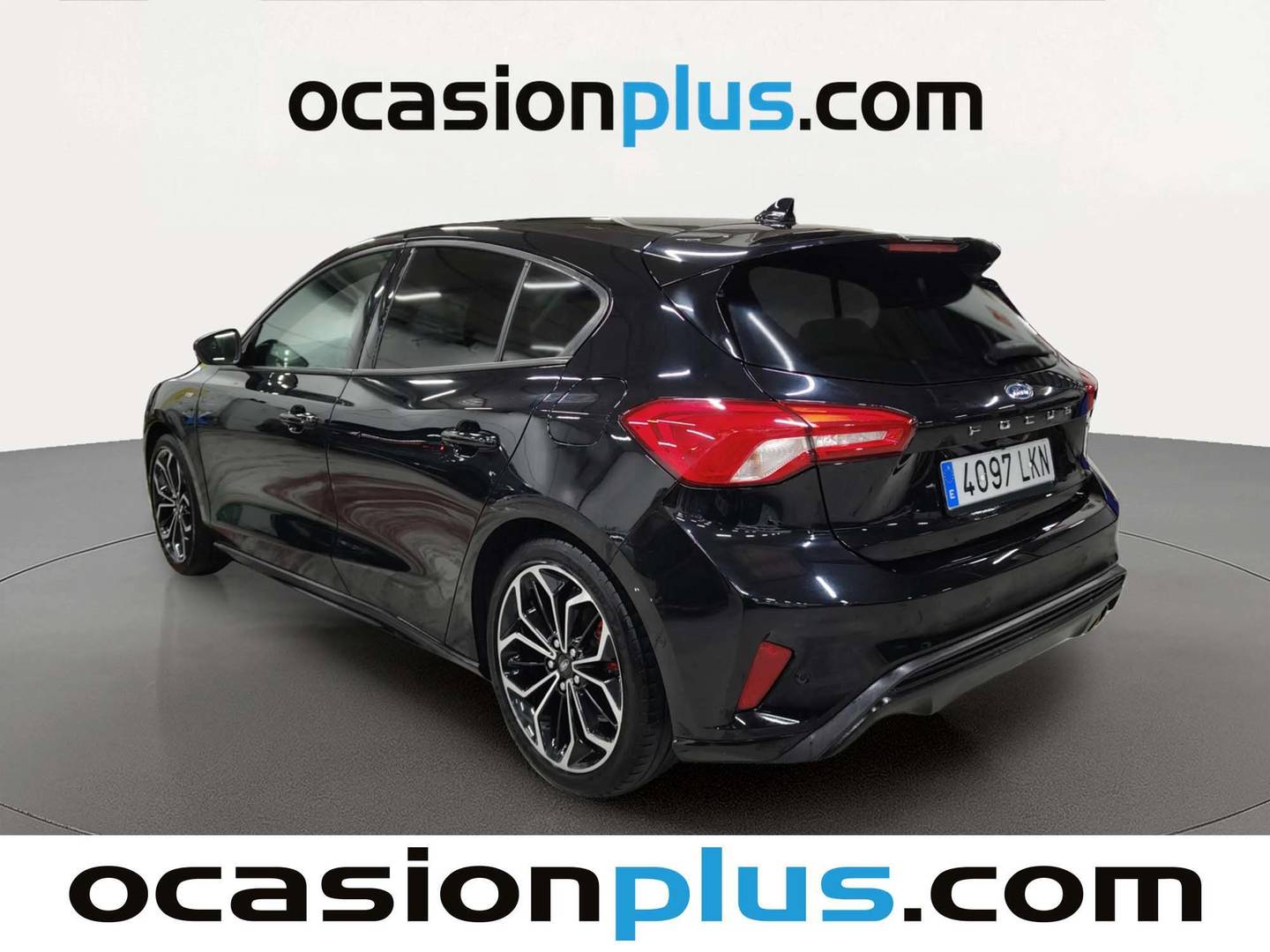 Foto trasera Ford Focus Ford Focus 1.0 Ecoboost MHEV ST-Line X (155 CV) derecha