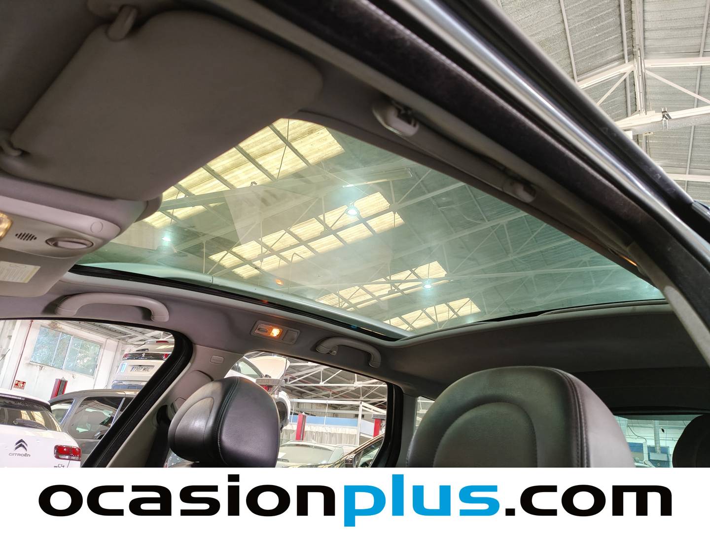 Extras y acabados del Peugeot 407 SW Peugeot 407 SW SW HDI 136 Premium (136 CV)
