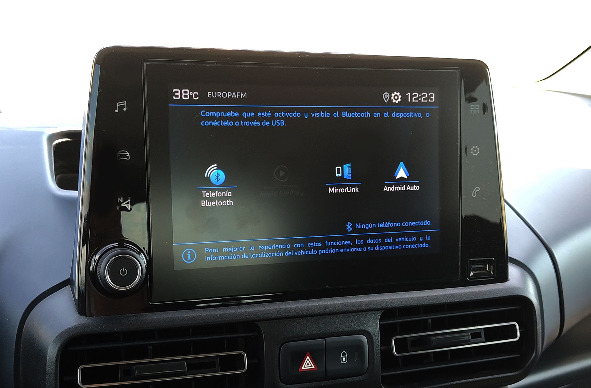 Peugeot Rifter PureTech 110 Allure Standard - foto 29