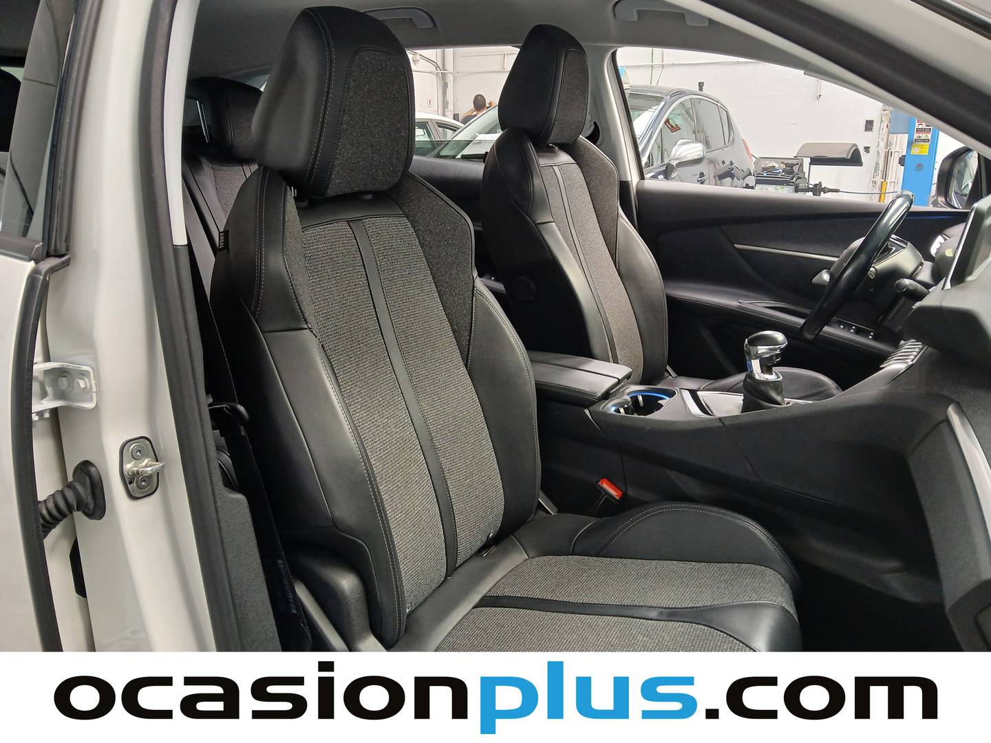 Peugeot 3008 Peugeot 3008 PureTech 130 S&S Allure (130 CV) km 0