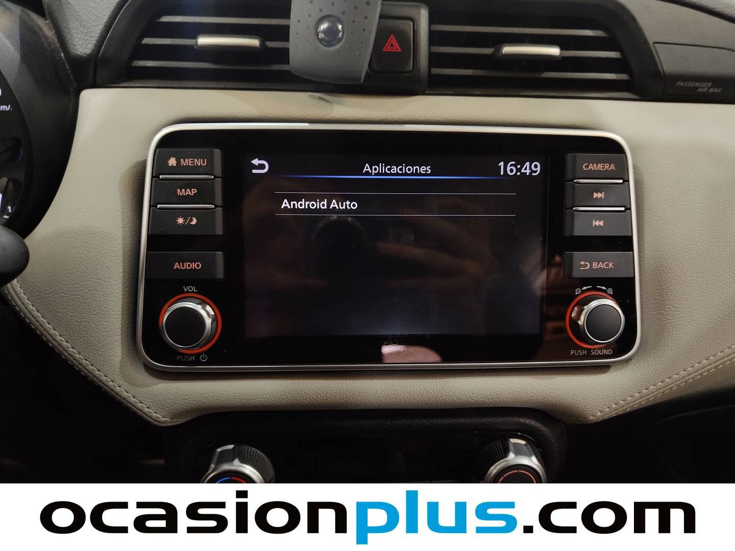Equipamiento del Nissan Micra Nissan Micra IG-T N-Connecta  (100 CV)