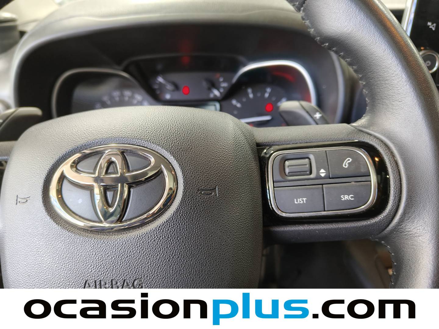 Foto Toyota Proace City Verso Toyota Proace City Verso 1.5D Family Advance L1 Auto (131 CV)