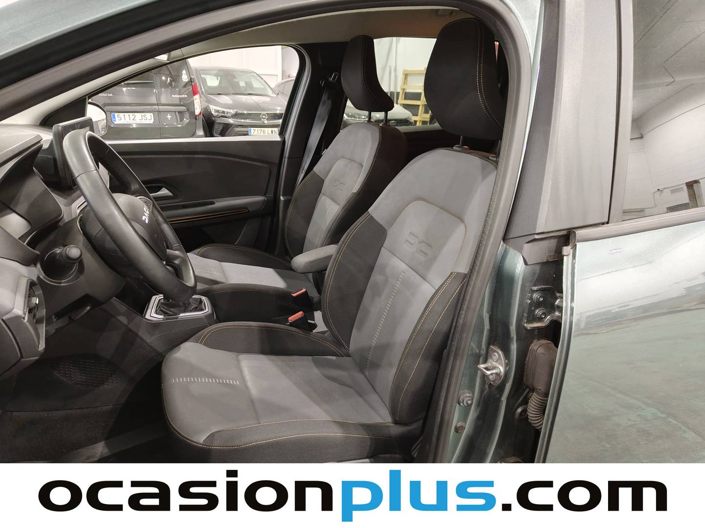 Foto asientos delanteros Dacia Jogger Dacia Jogger Extreme Hybrid (140 CV) 7 Plazas