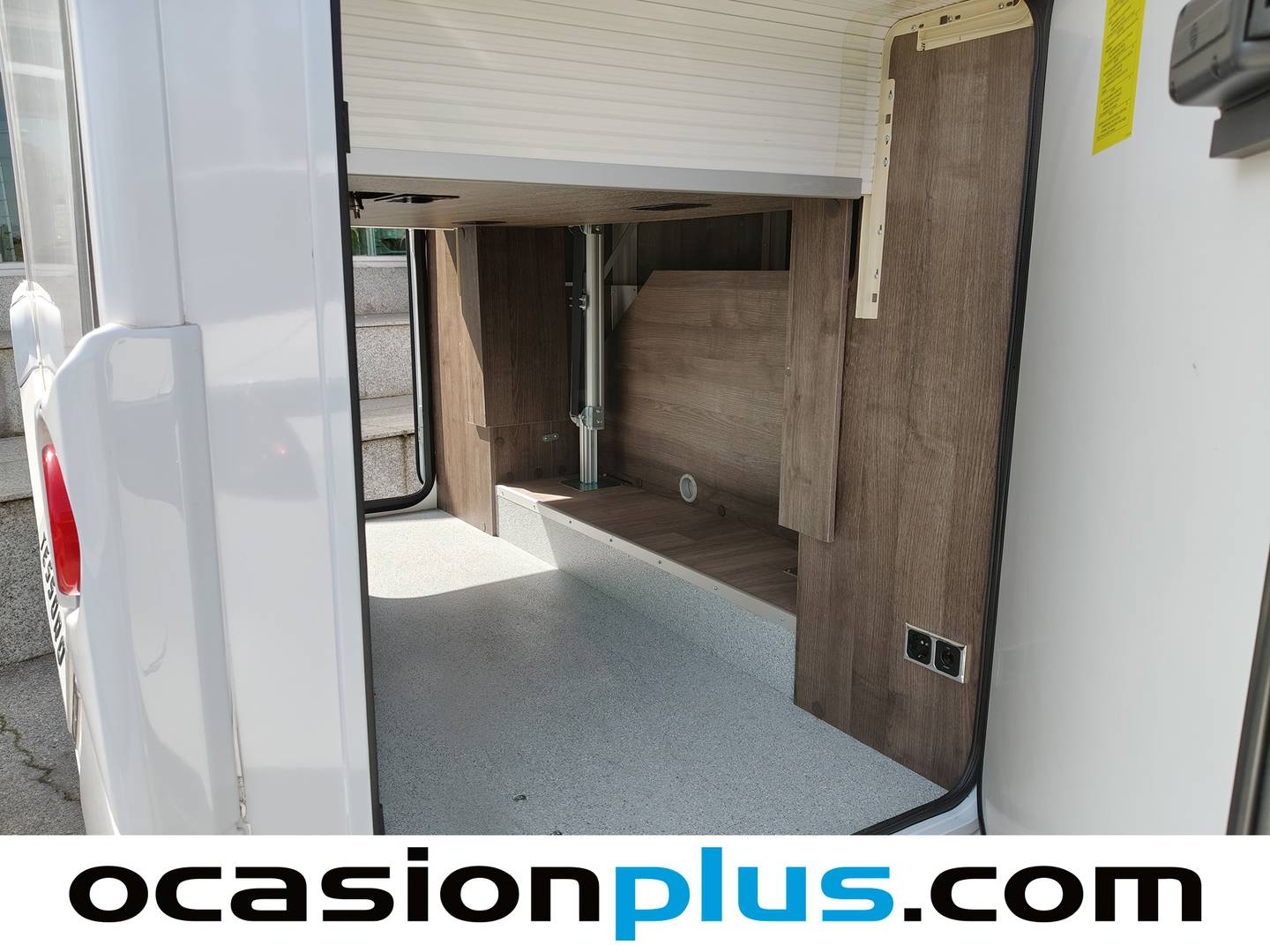 Benimar Tessoro 496 Benimar Tessoro 496 Limited (165 CV) 5 Plazas 165cv