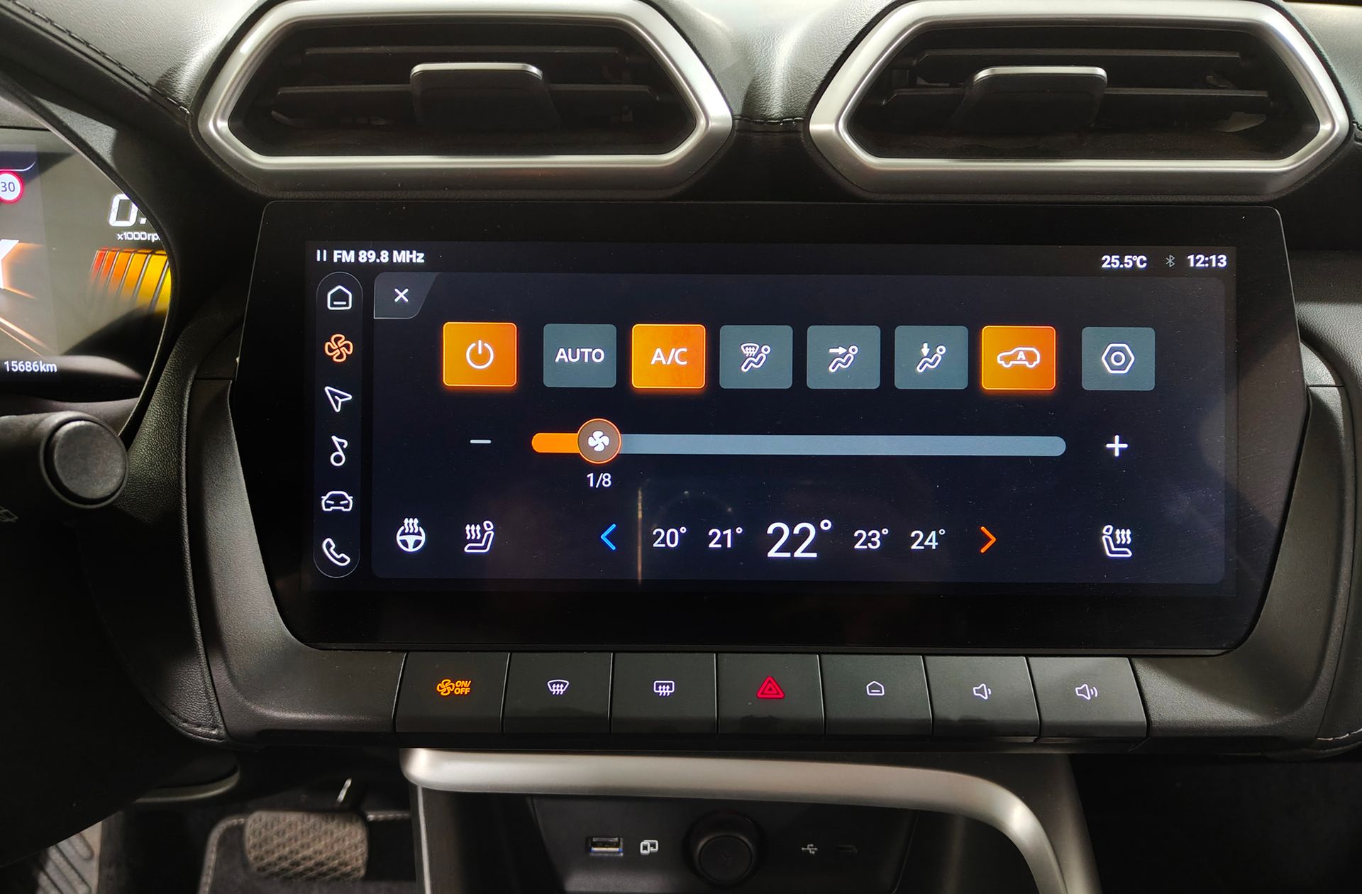 MG ZS 1.5 Hybrid+ Luxury - foto 29