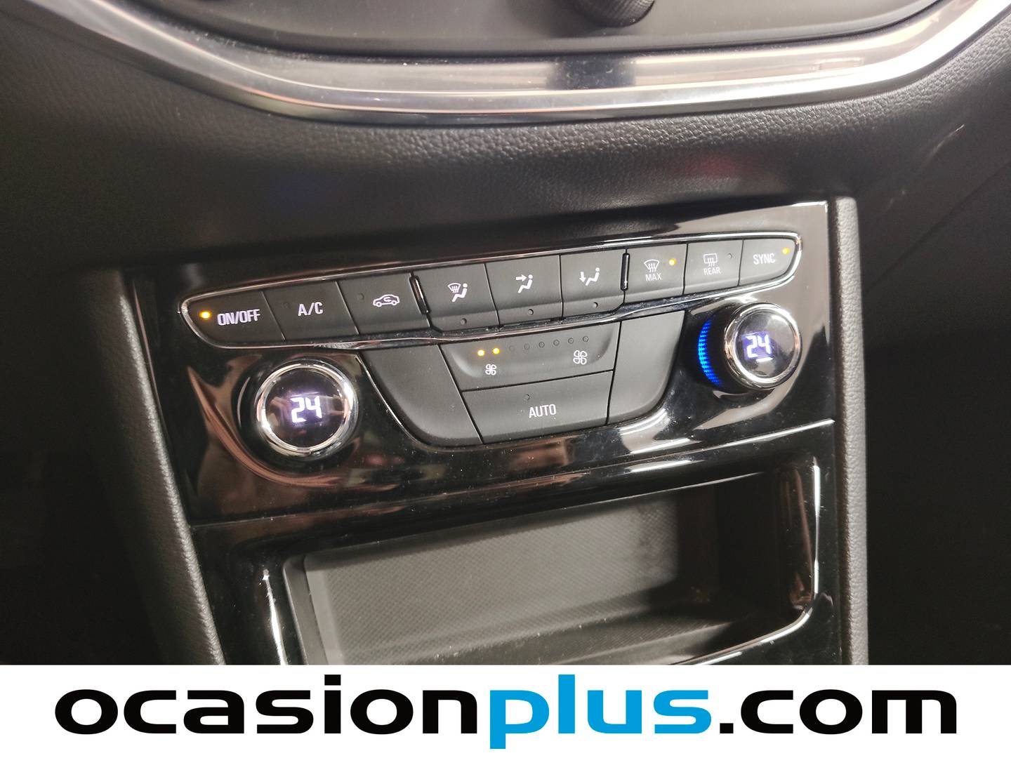 Foto Opel Astra Opel Astra 1.2 Turbo SHR Elegance (145 CV)