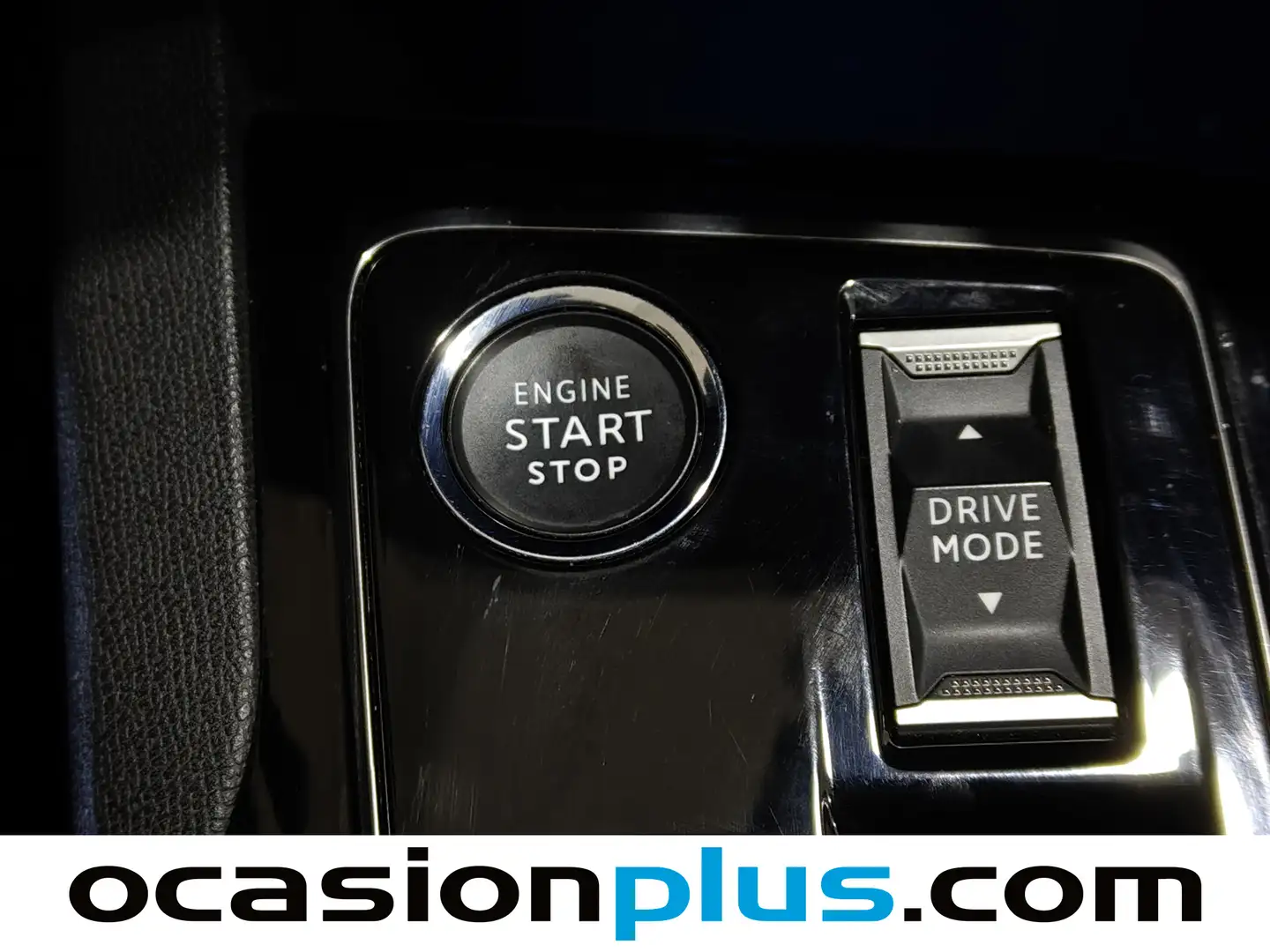 Foto Peugeot 3008 Hybrid Peugeot 3008 Hybrid 300 Allure Pack e-EAT8 (300 CV)