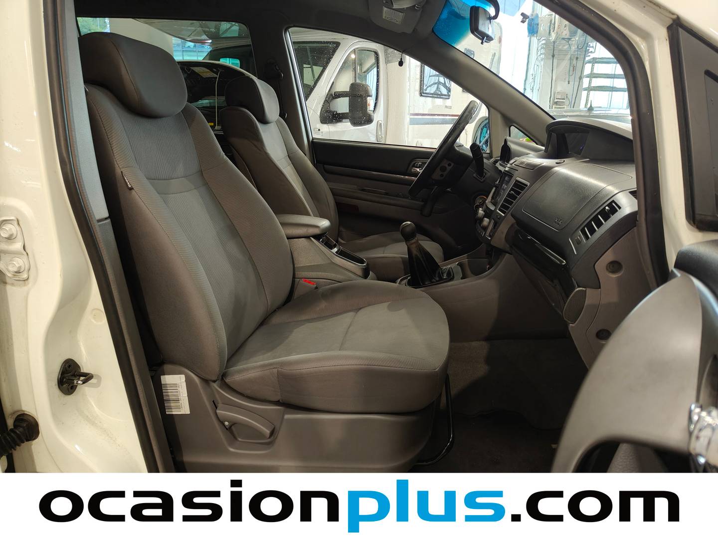 Fotos maletero SsangYong Rodius SsangYong Rodius 2.0 e-Xdi Premium 7 Plazas (155 CV)