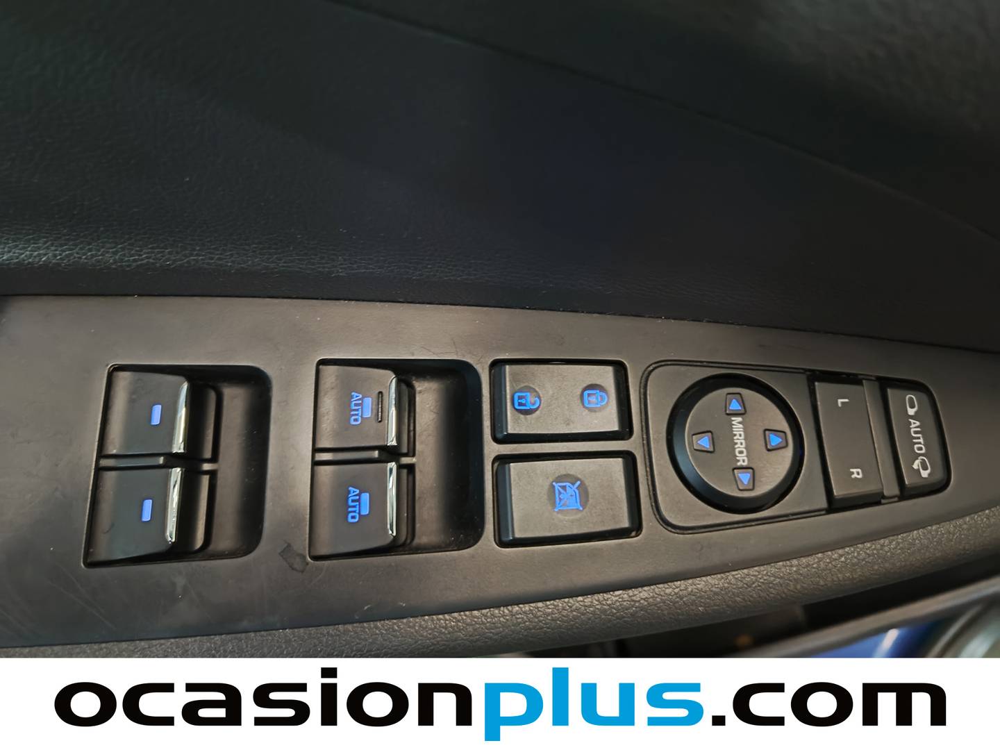 Foto Hyundai Tucson Hyundai Tucson 1.6 CRDI 48V SLE 4x2 (116 CV)