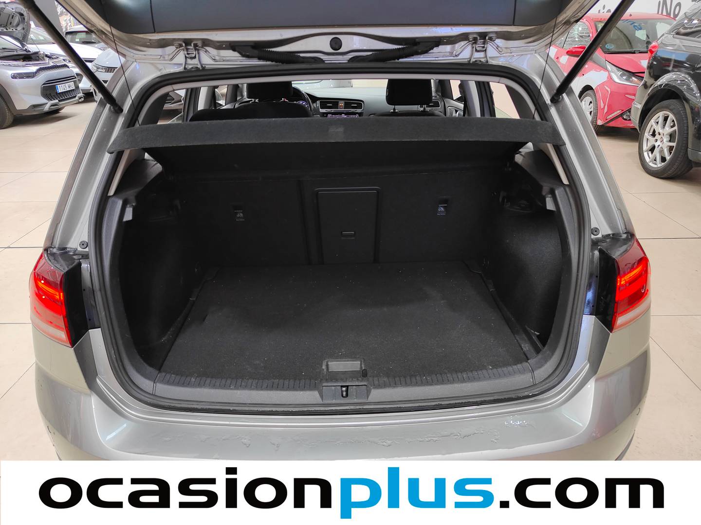 Fotos maletero Volkswagen Golf Volkswagen e-Golf ePower (136 CV)