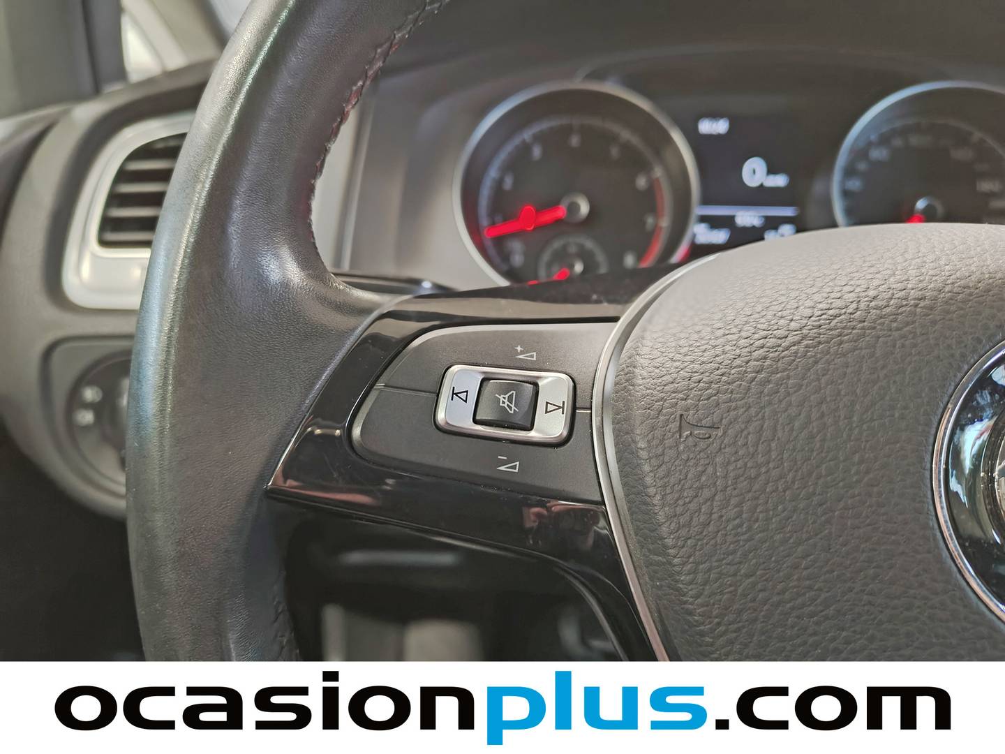 Foto Volkswagen Golf Volkswagen Golf Special Edition 1.2 TSI BMT (110 CV)