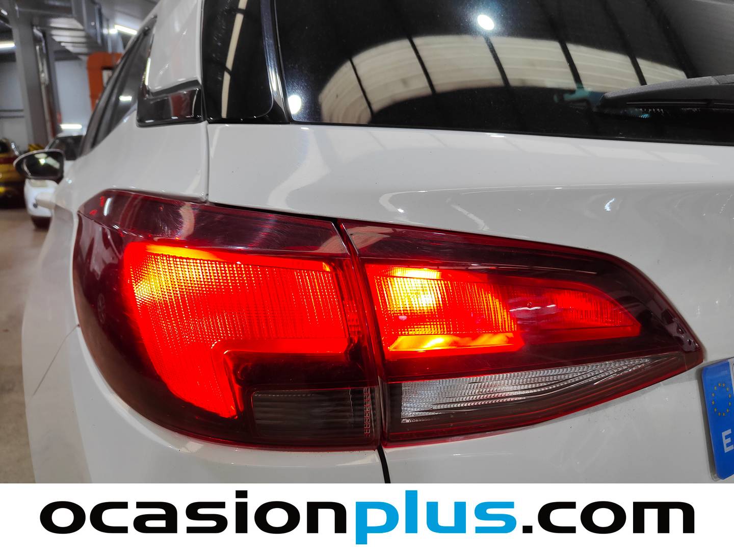 Foto Opel Astra Opel Astra 1.5 D Elegance (122 CV)