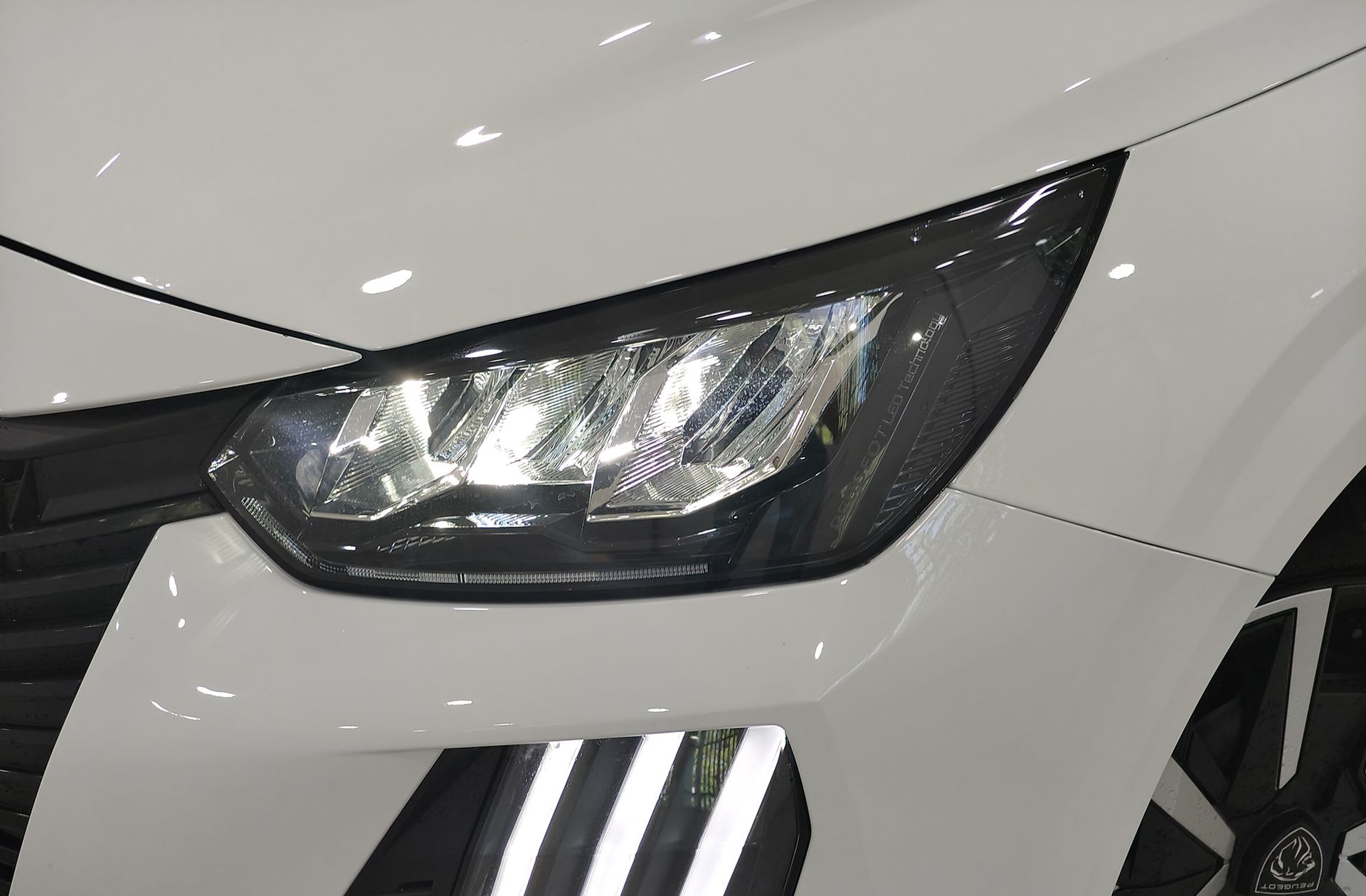 Peugeot 208 PureTech 100 Active - foto 16