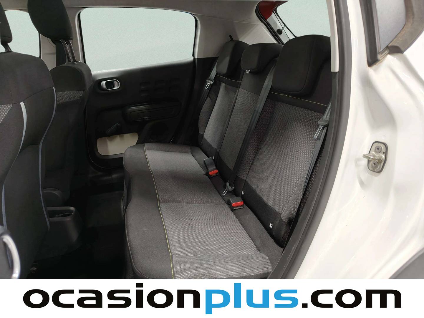Foto asientos traseros Citroën C3 Citroën C3 PureTech 82 Feel (83 CV)