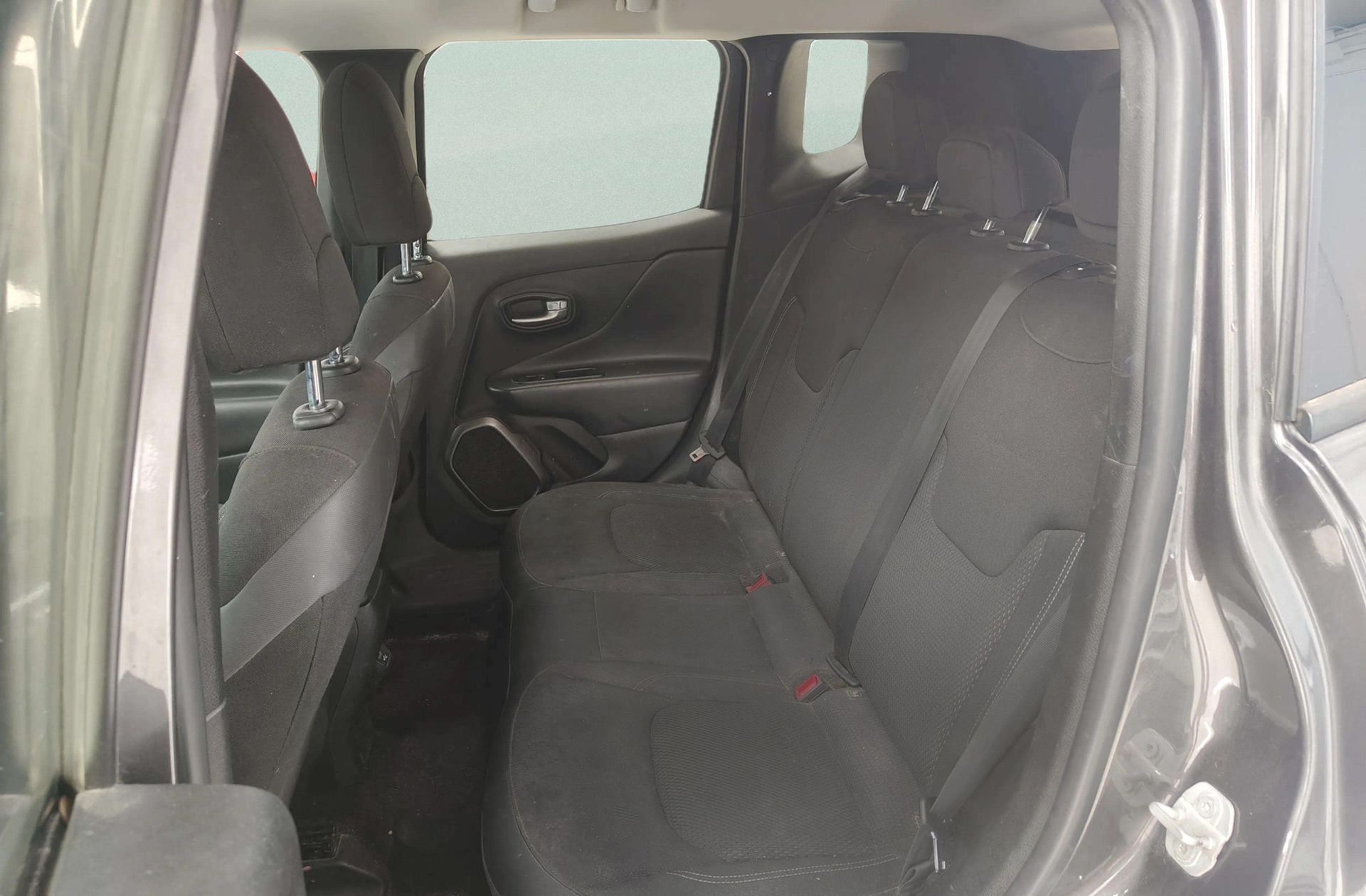 Jeep Renegade 1.6 MultiJet Limited 4x2 - foto 9
