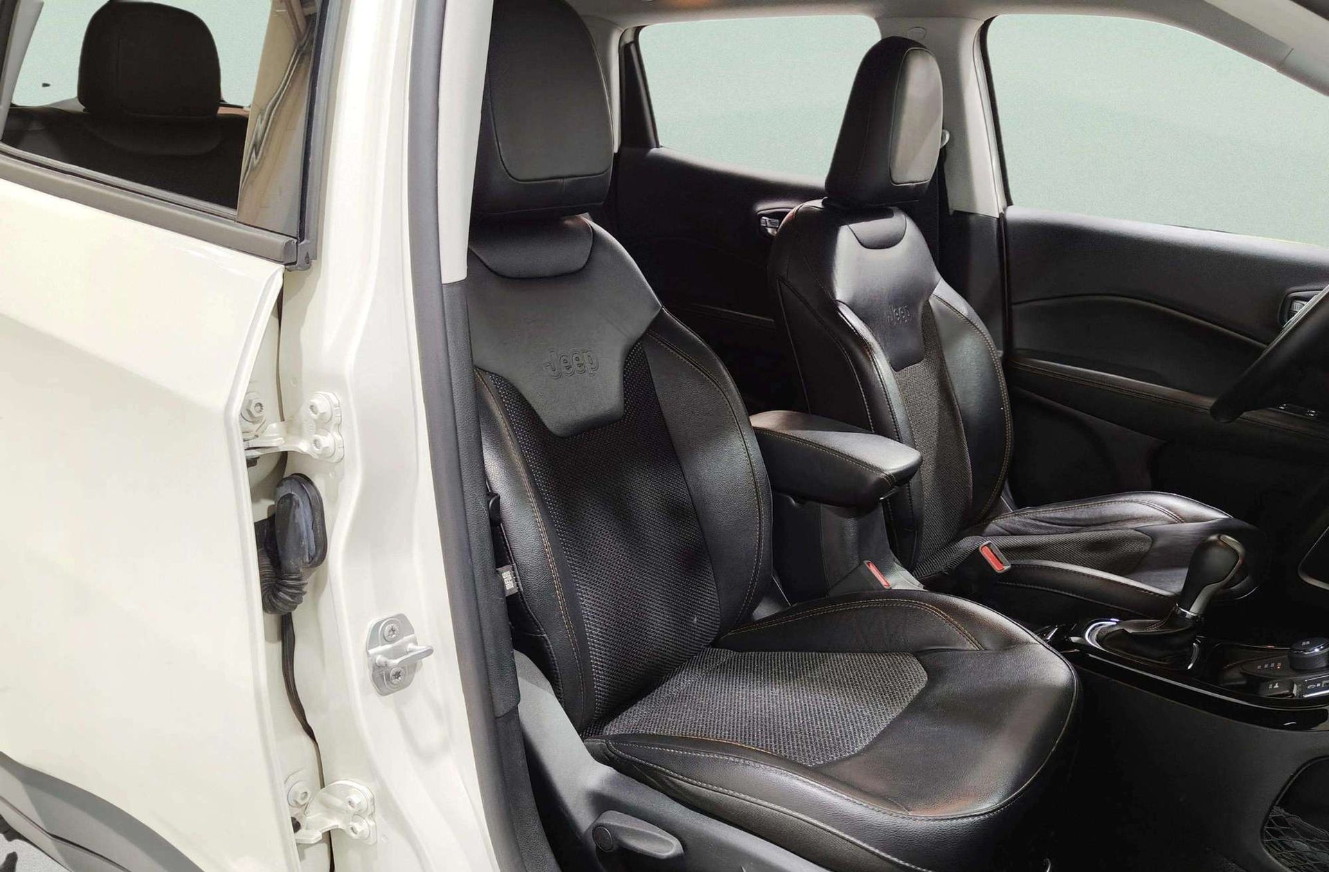 Jeep Compass 2.0 MultiJet Limited 4x4 AD - foto 16