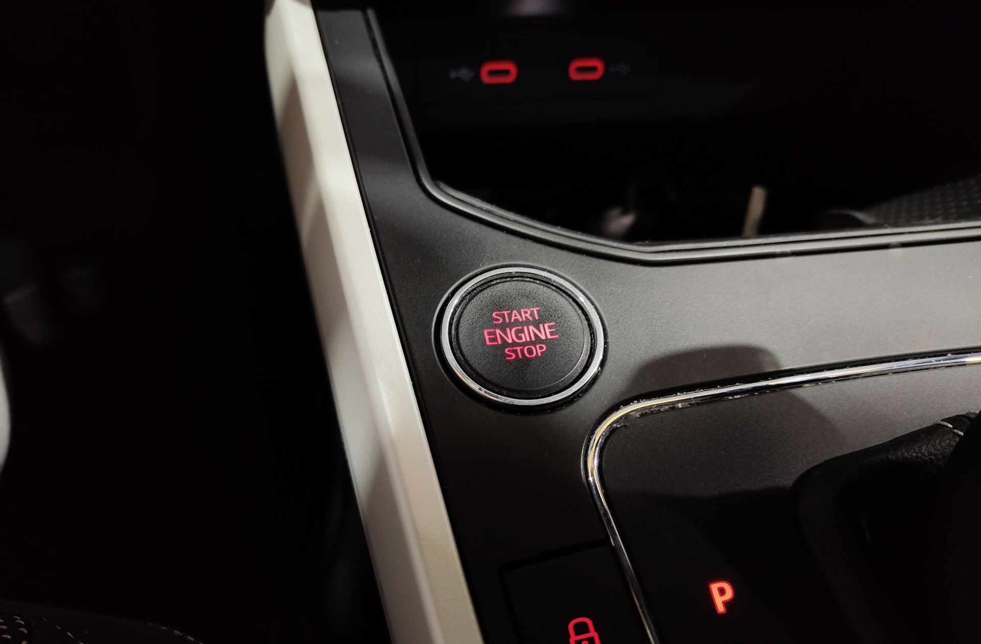 SEAT Arona 1.0 TSI Ecomotive Xcellence DSG - foto 35