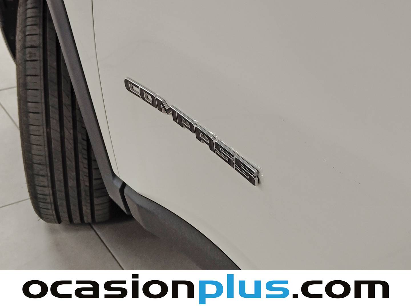 Foto Jeep Compass Jeep Compass 1.3 Gse T4 Longitude FWD MT (130 CV)