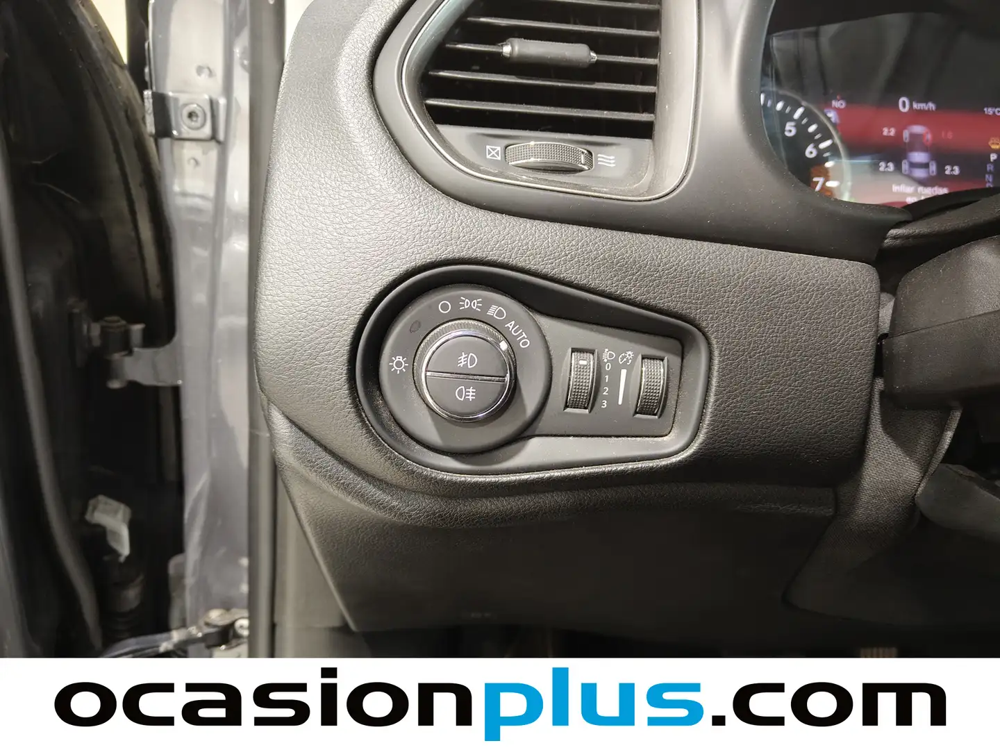 Foto Jeep Renegade Jeep Renegade eHybrid 1.5 Limited ATX (130 CV)