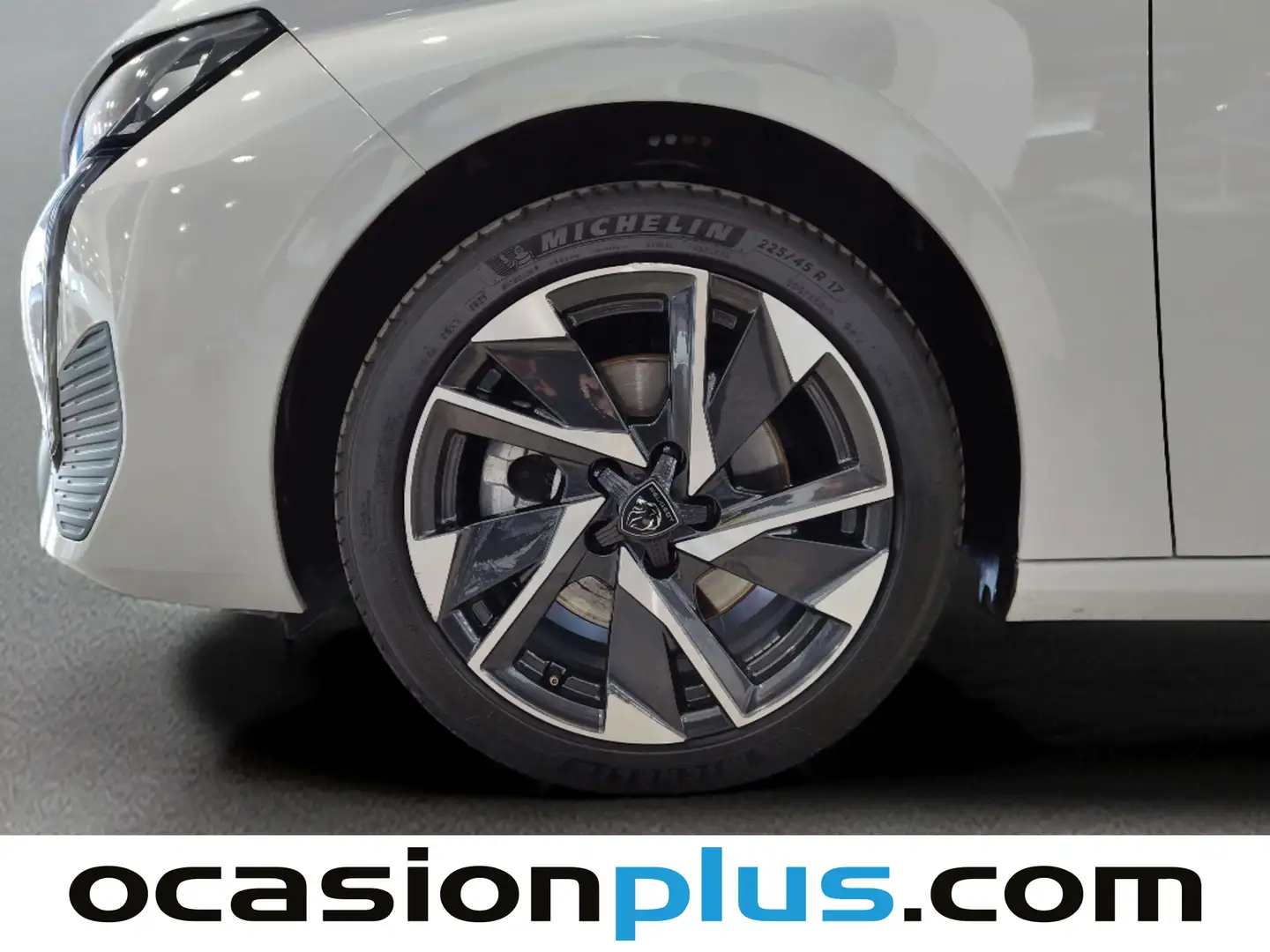 Foto Peugeot 308 Peugeot 308 Allure Hybrid eDCS6 (136 CV)