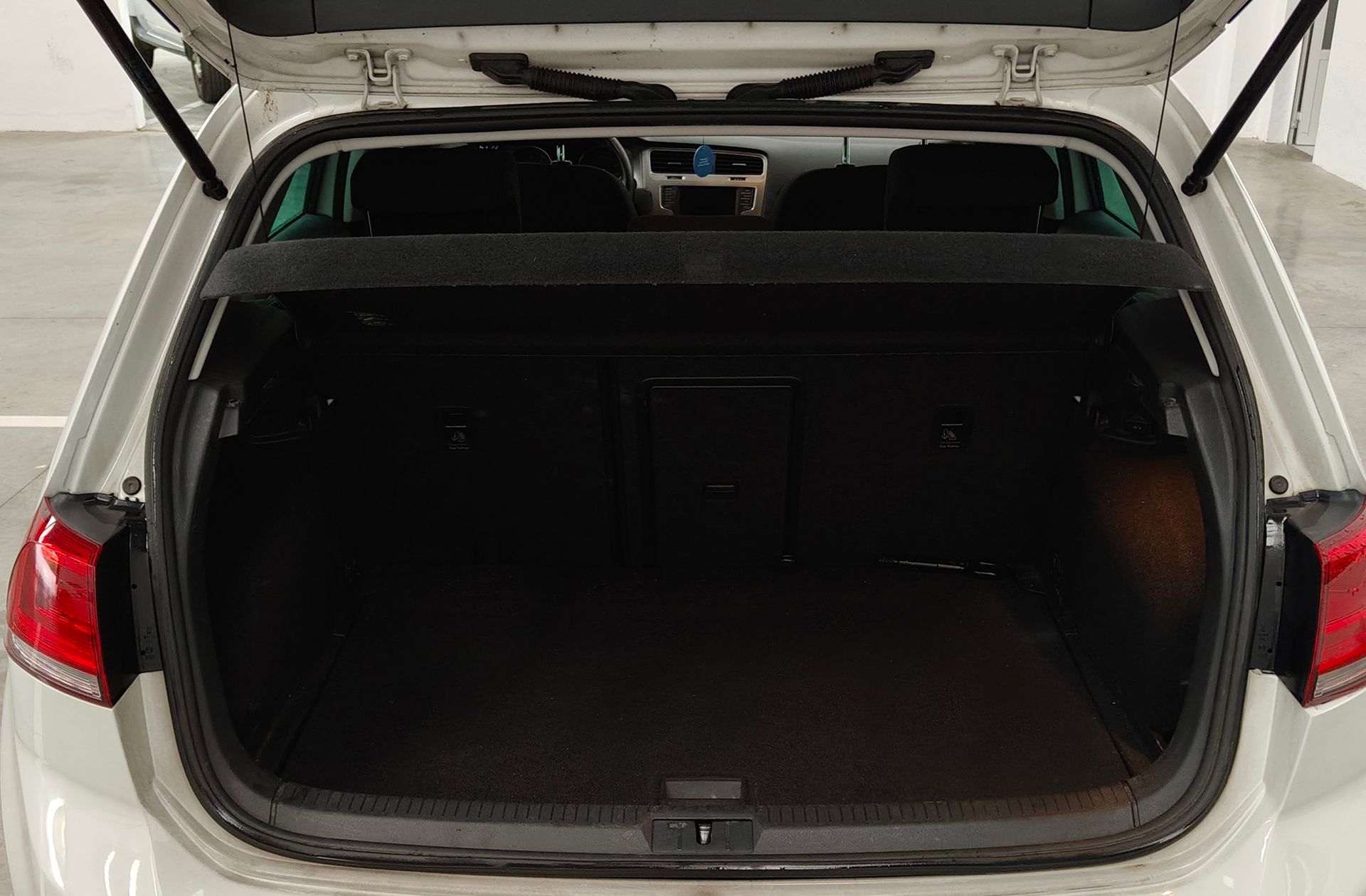 Volkswagen Golf Advance 1.6 TDI BMT - foto 13