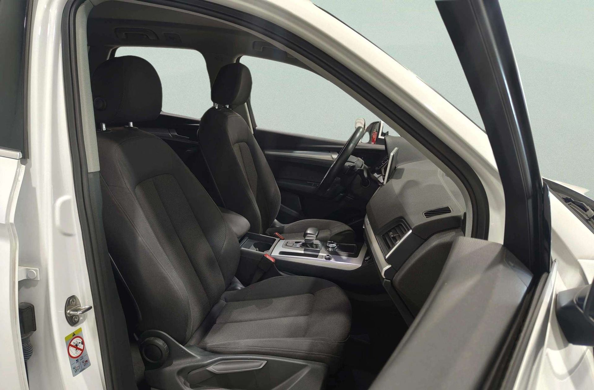 Audi Q5 Design 35 TDI quattro S tronic - foto 24