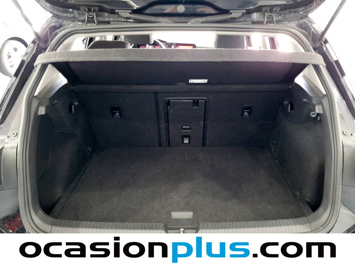 Foto Volkswagen Golf Volkswagen Golf Life 2.0 TDI (150 CV) DSG