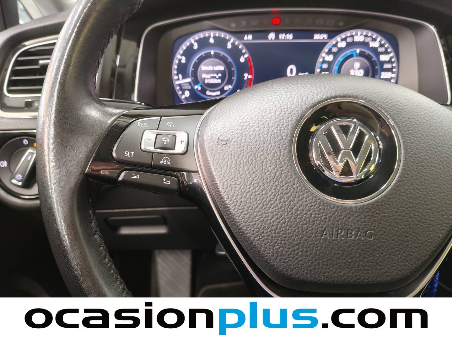 Foto Volkswagen Golf Volkswagen Golf Sport 1.4 TSI Pack R line (125 CV) DSG