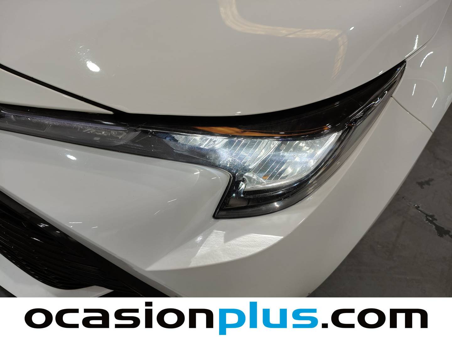 Extras del Toyota Corolla Toyota Corolla 140H Active Plus Touring Sport (140 CV)