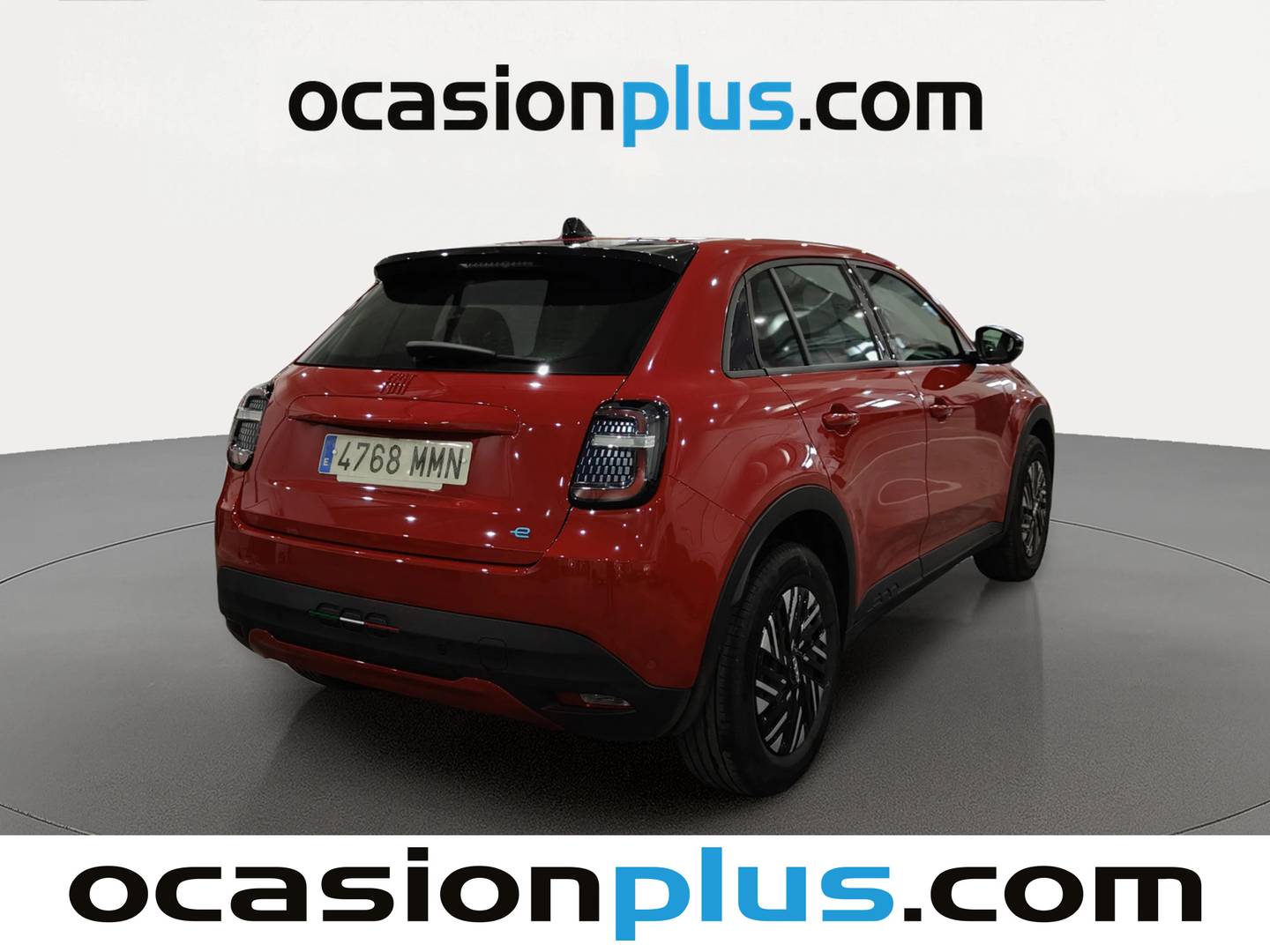 Foto trasera Fiat 600 Fiat 600e Red 54kwh (156 CV) derecha