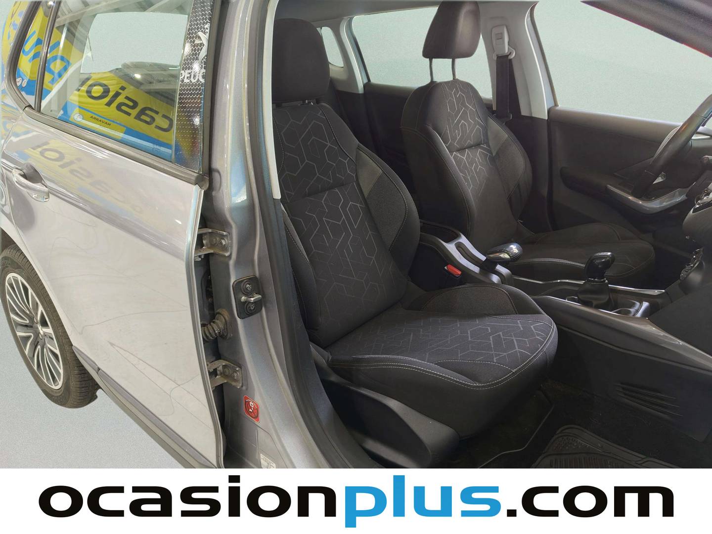 Foto Peugeot 2008 Peugeot 2008 BlueHDi 100 S&S Active (100 CV)