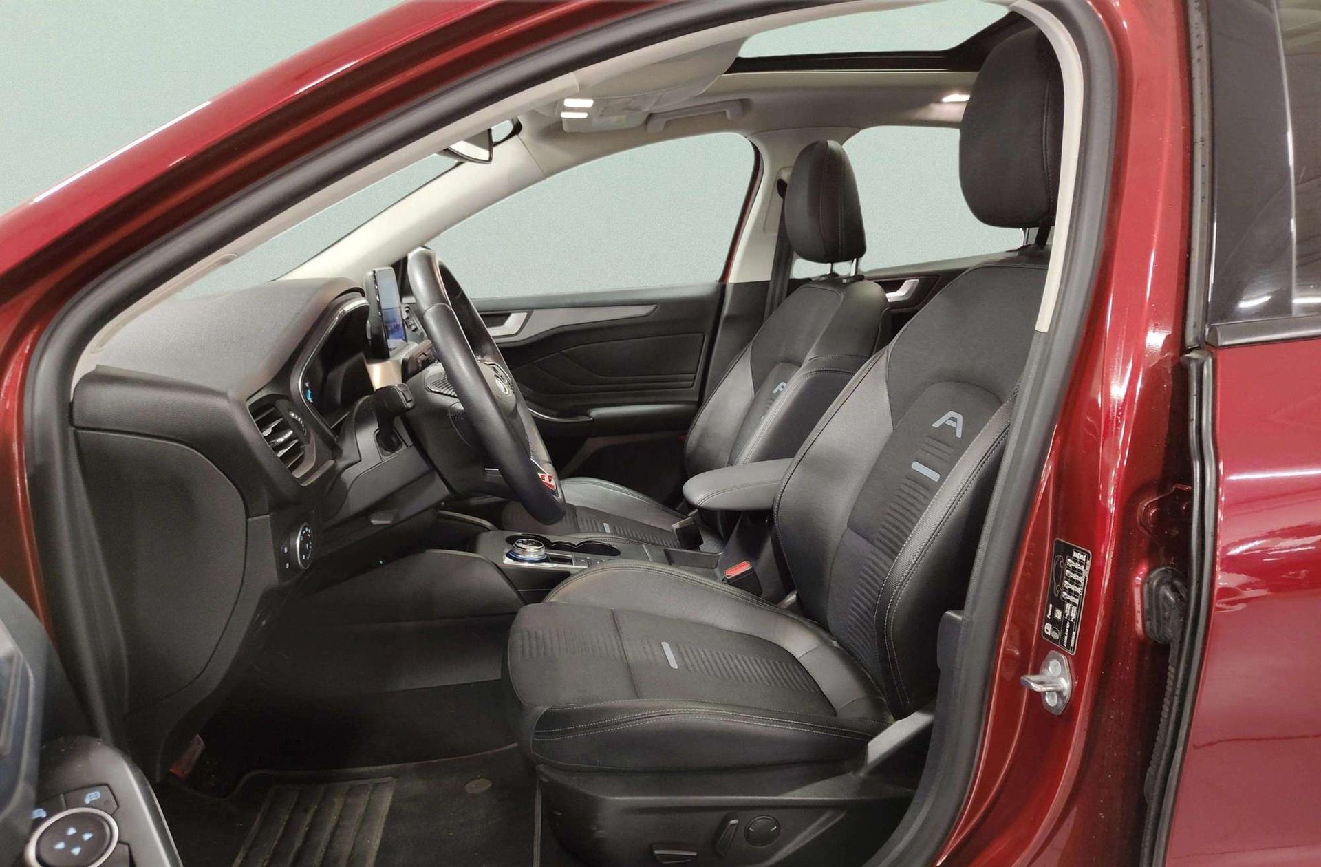 Ford Focus 2.0 EcoBlue Active - foto 14